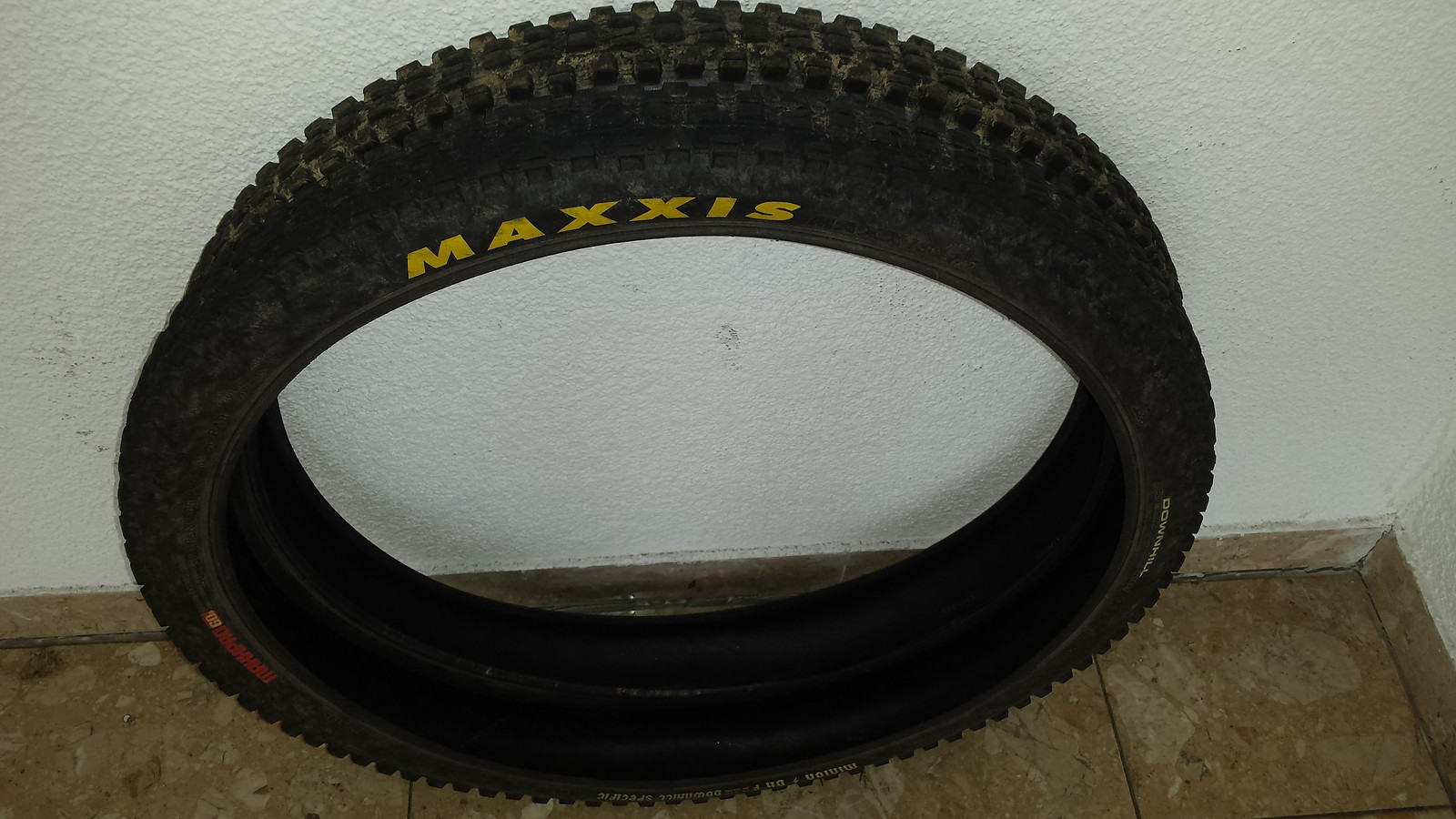 الوان+حوائط+غرف+النوم Maxxis 26x2.5 MAXXIS MINION DH F DOWNHILL SPECIFIC REIFENSATZ PAAR 2x ...