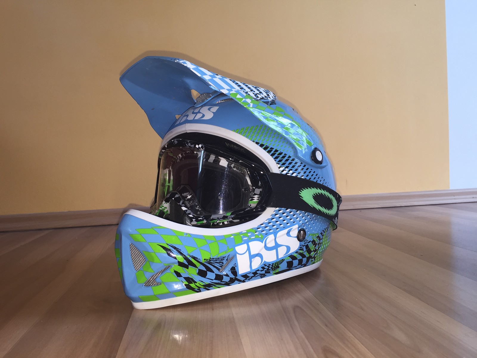 oakley helm mtb oakley helm mtb