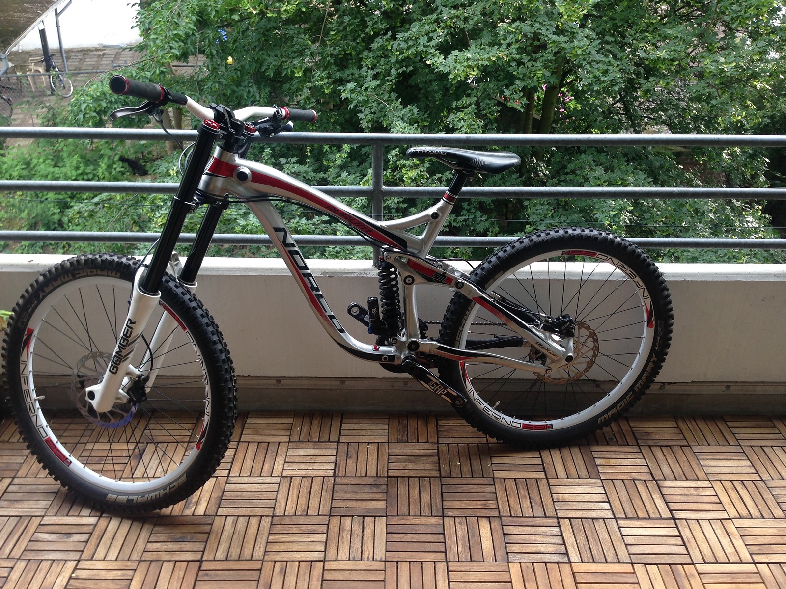 norco aurum 2