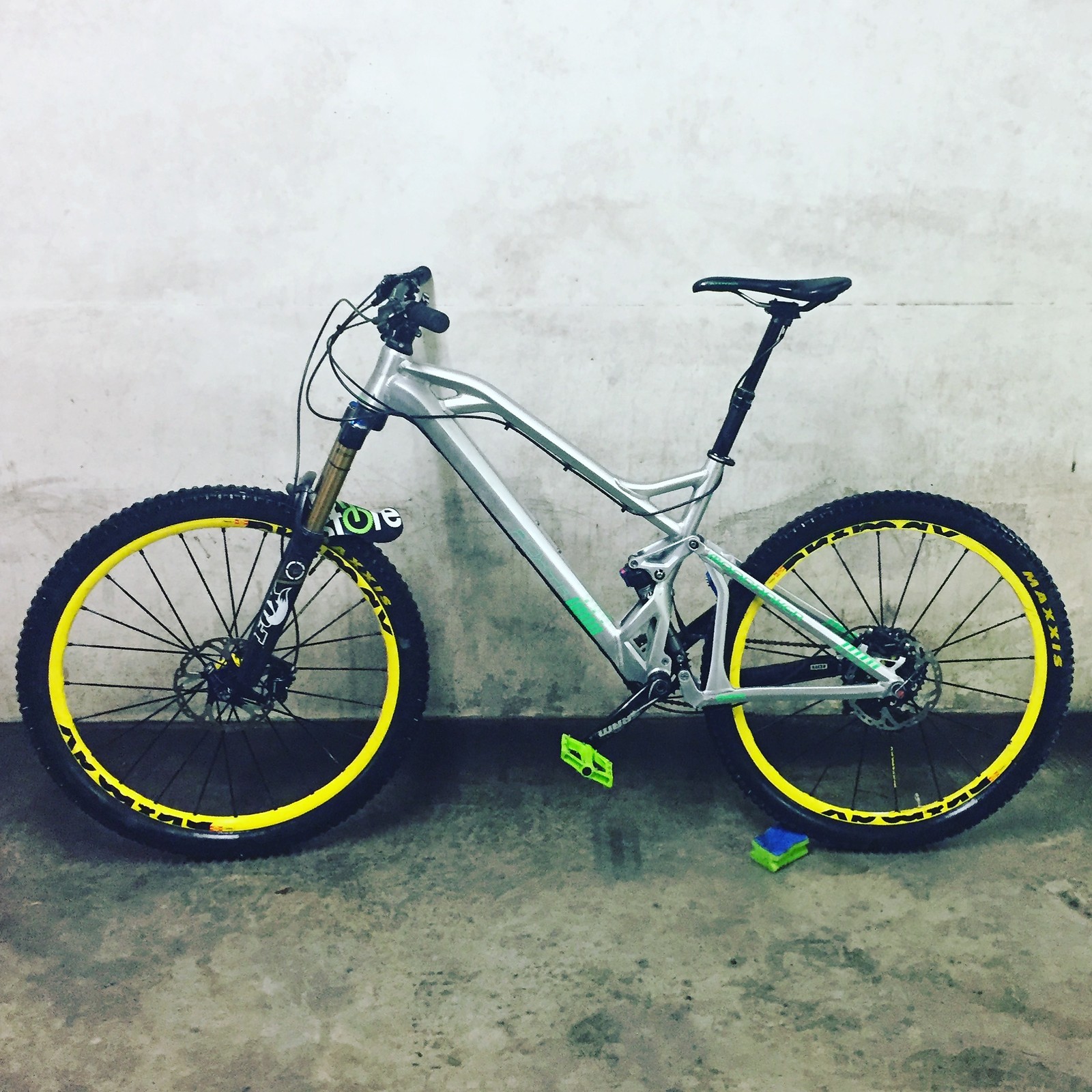 mondraker foxy r 2016