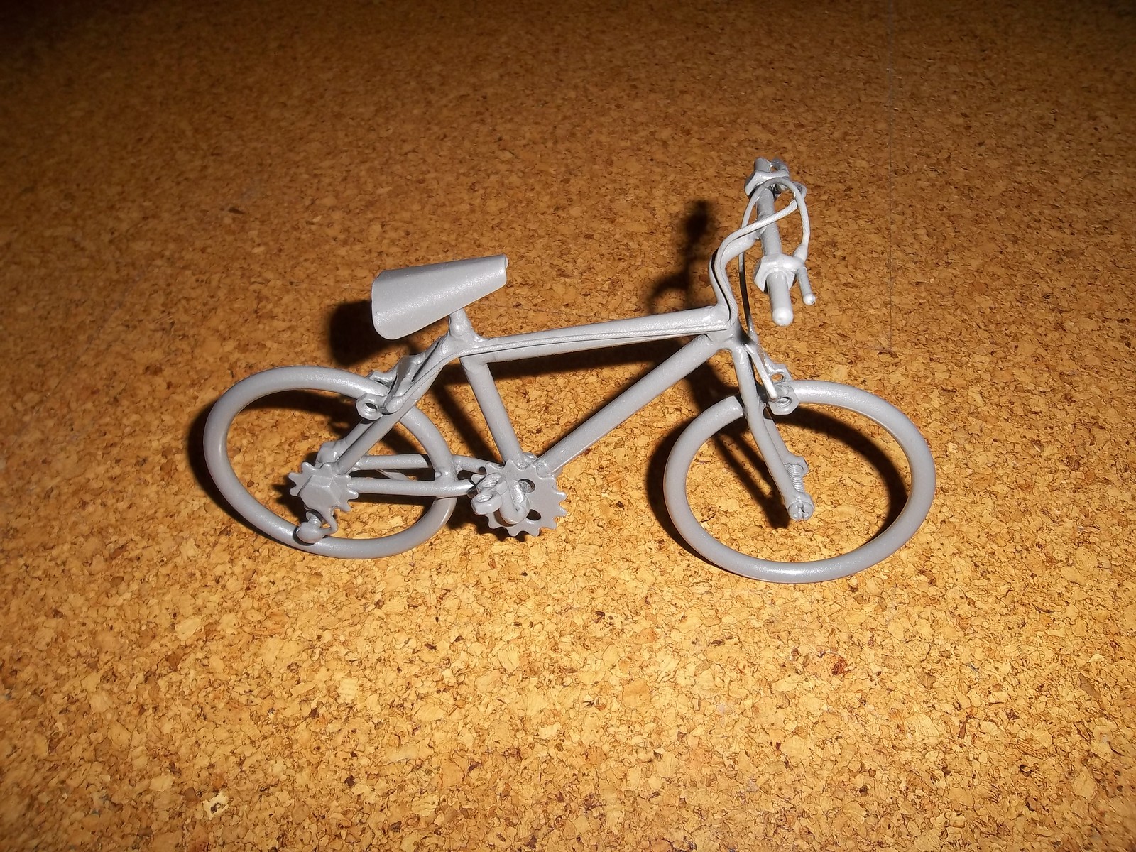 Fahrrad Geschenk Skulptur aus Metall Bikemarkt.MTBNews.de