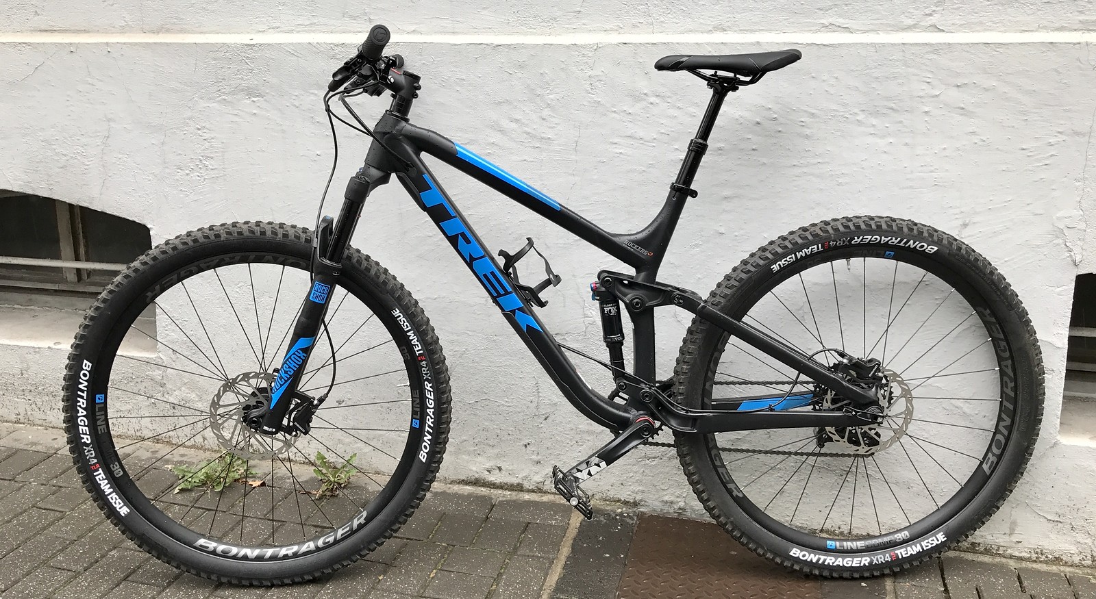 2016 trek fuel ex 9 blue book