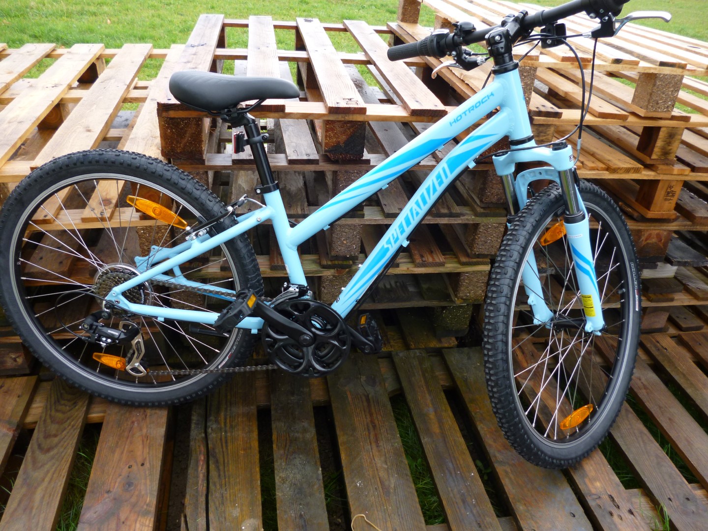 specialized girl's hotrock 20