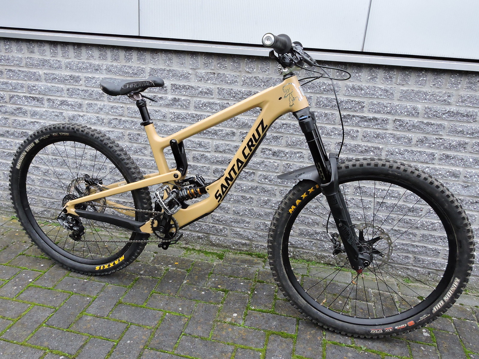 santa-cruz-nomad-v4-medium-bikemarkt-mtb-news-de