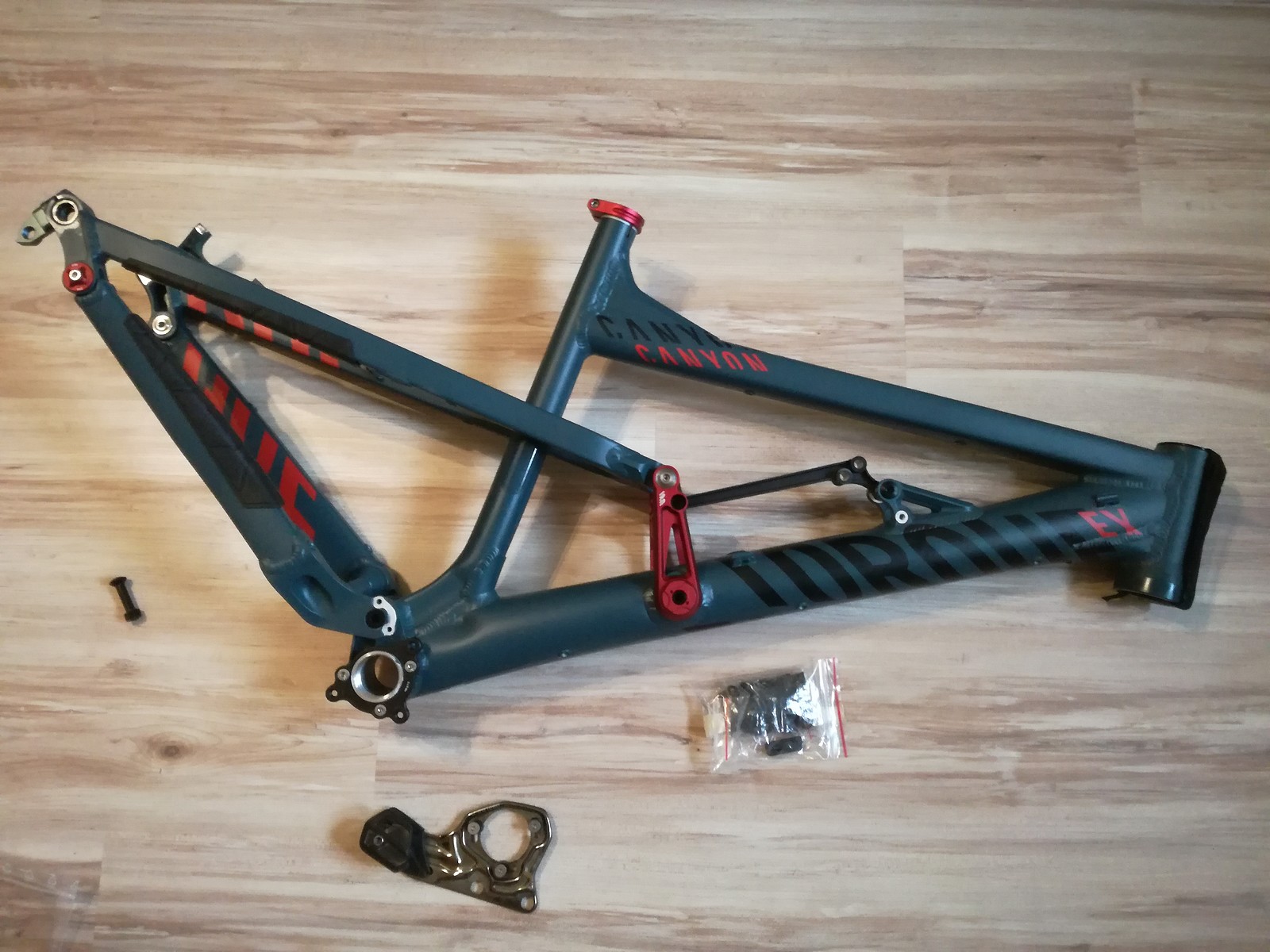 canyon torque frame