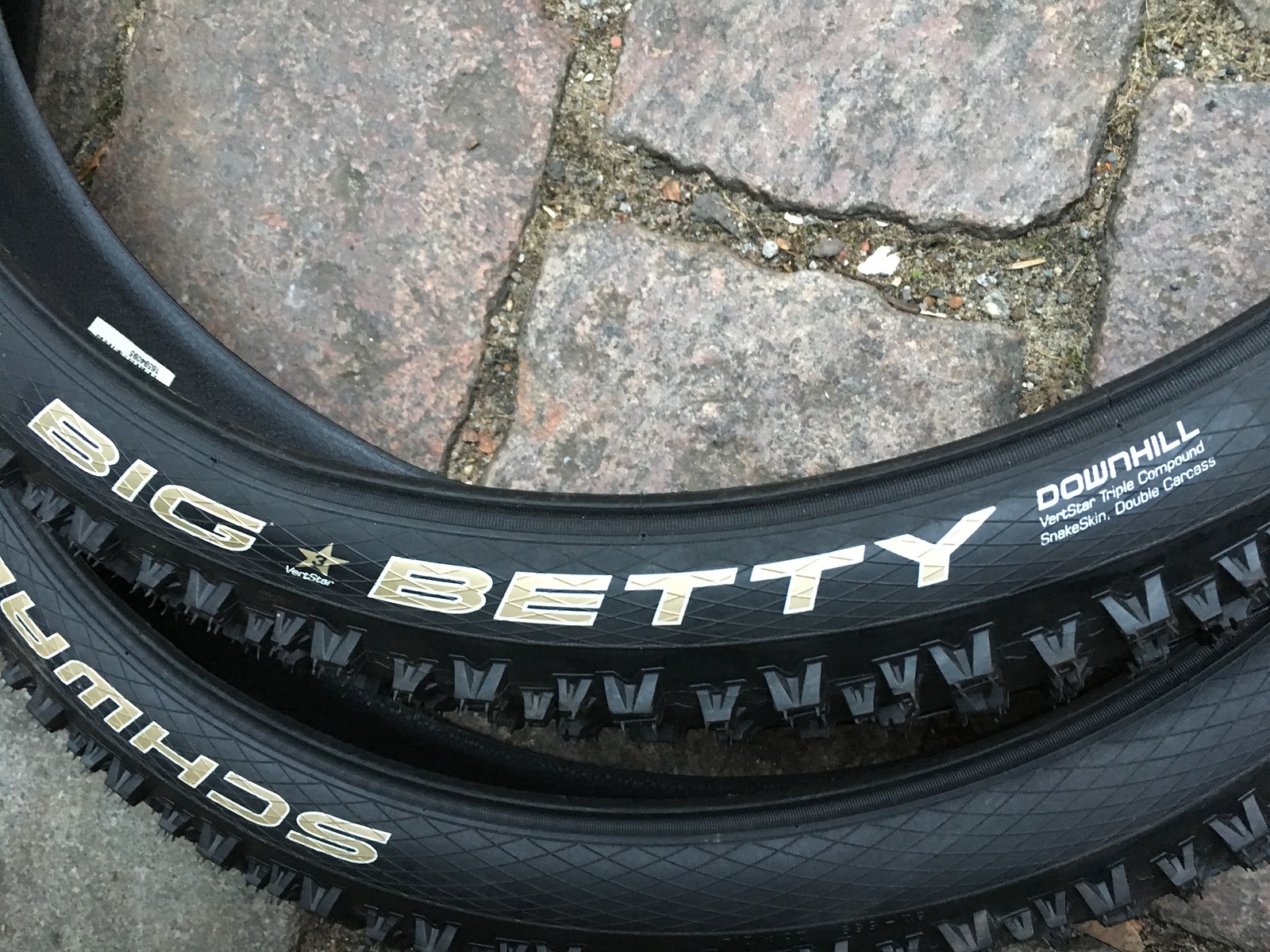 schwalbe big betty 27.5 x 2.8