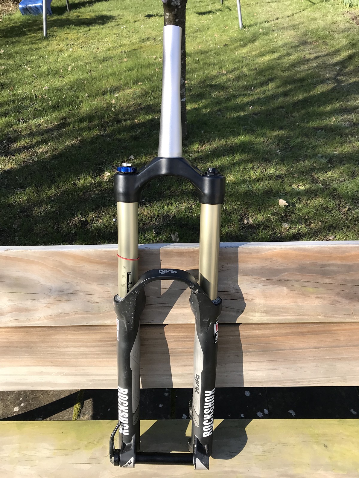 rock shox lyrik rc2dh