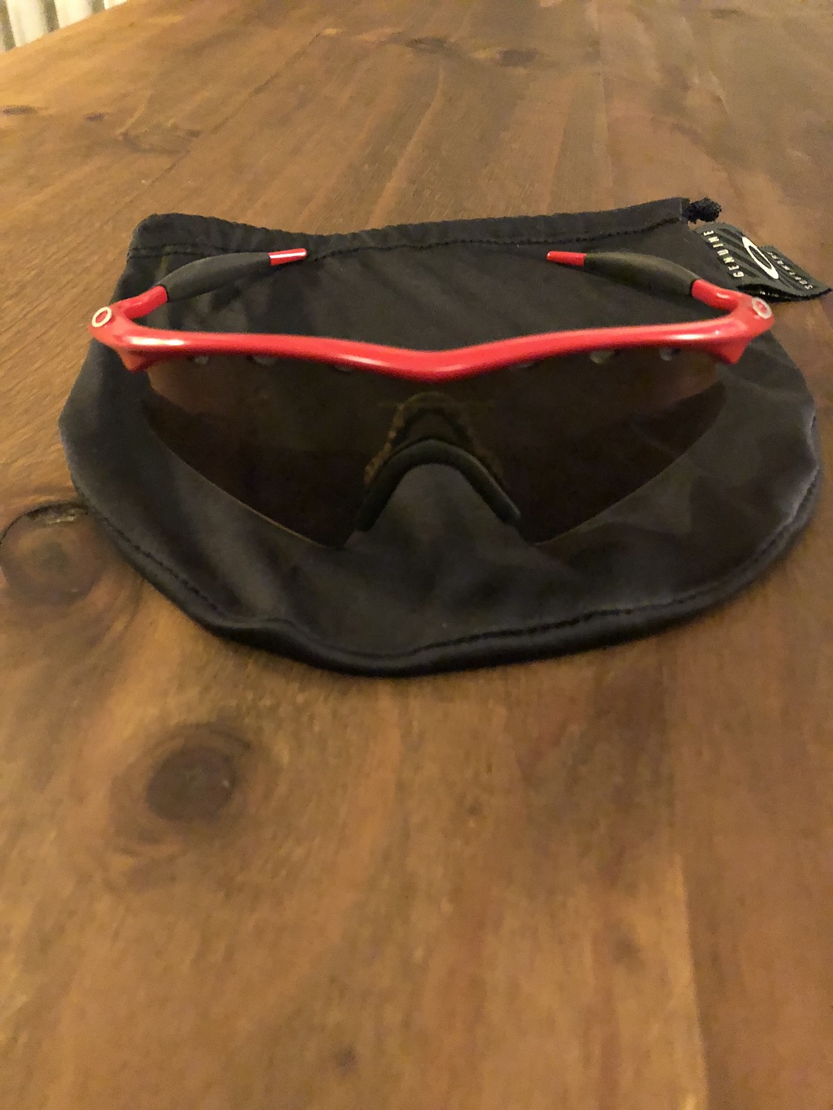 oakley rote gläser oakley rote gläser