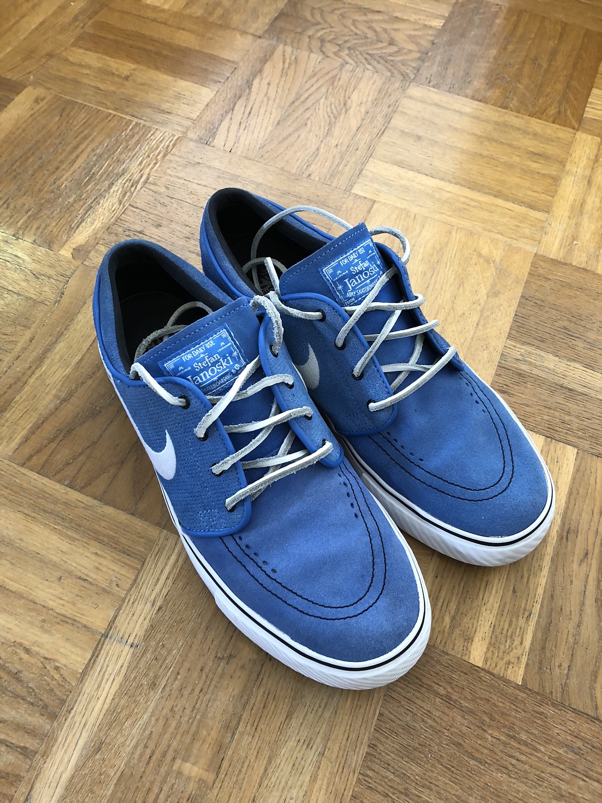 nike janoski 42