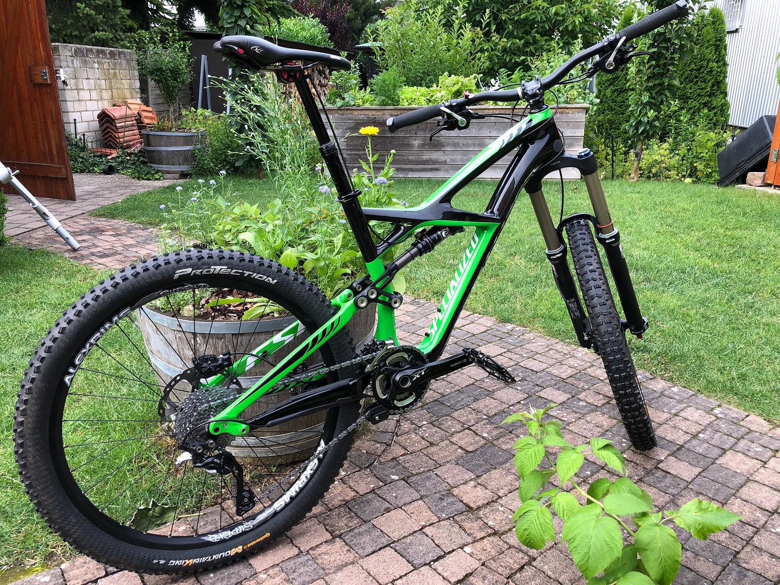 2013 specialized enduro expert carbon