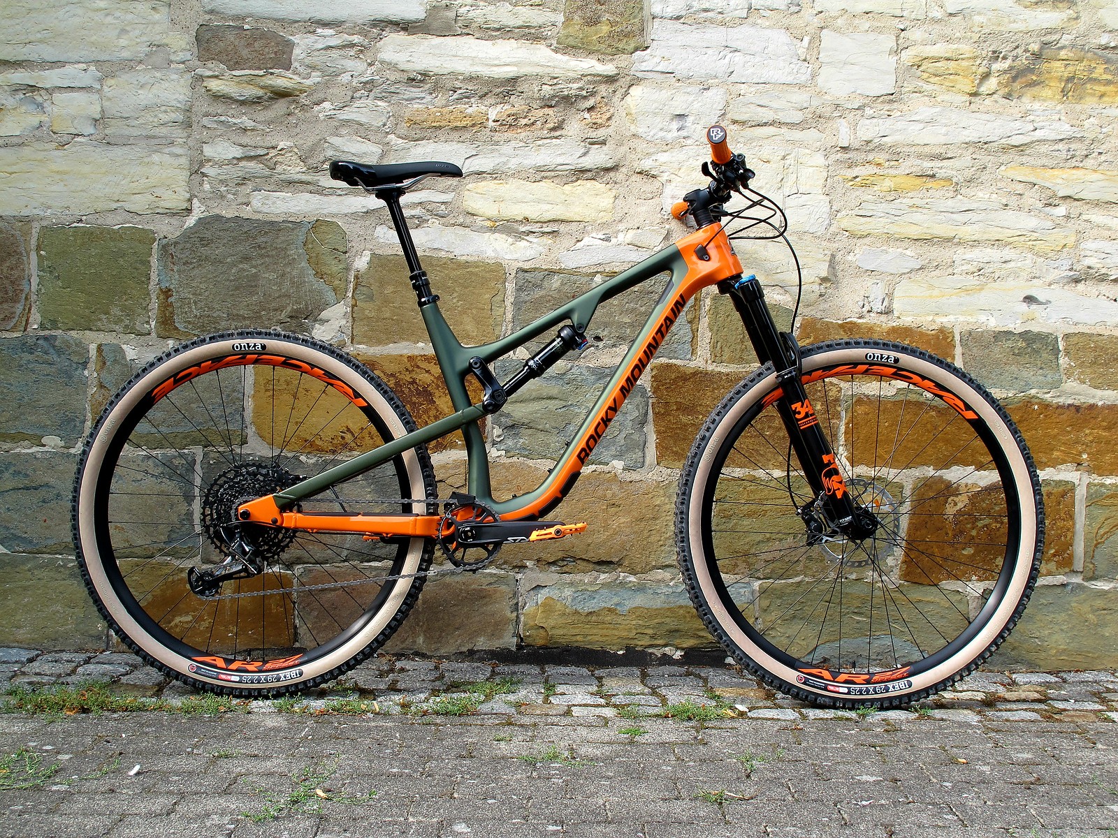 2019 rocky mountain instinct alloy 50