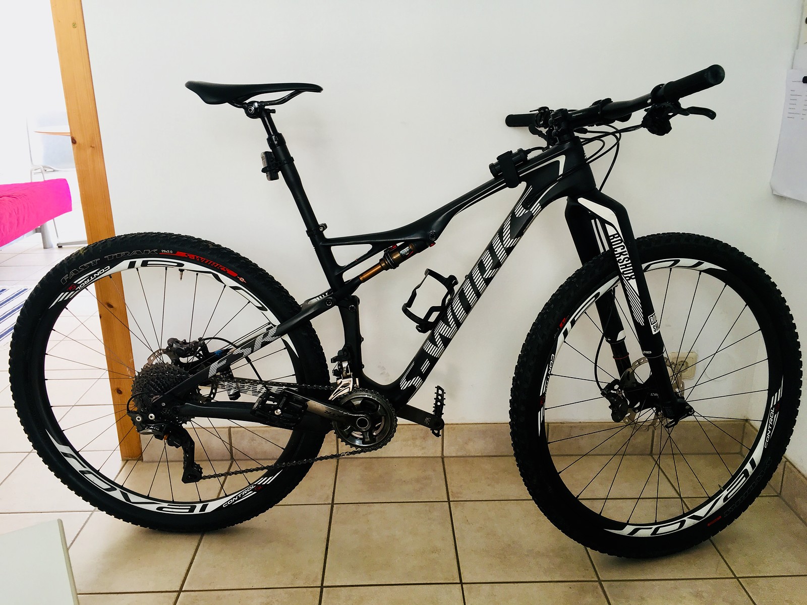 specialized epic carbon 2011