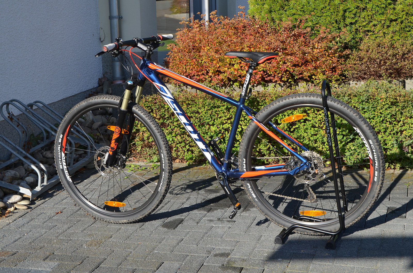 scott aspect 900