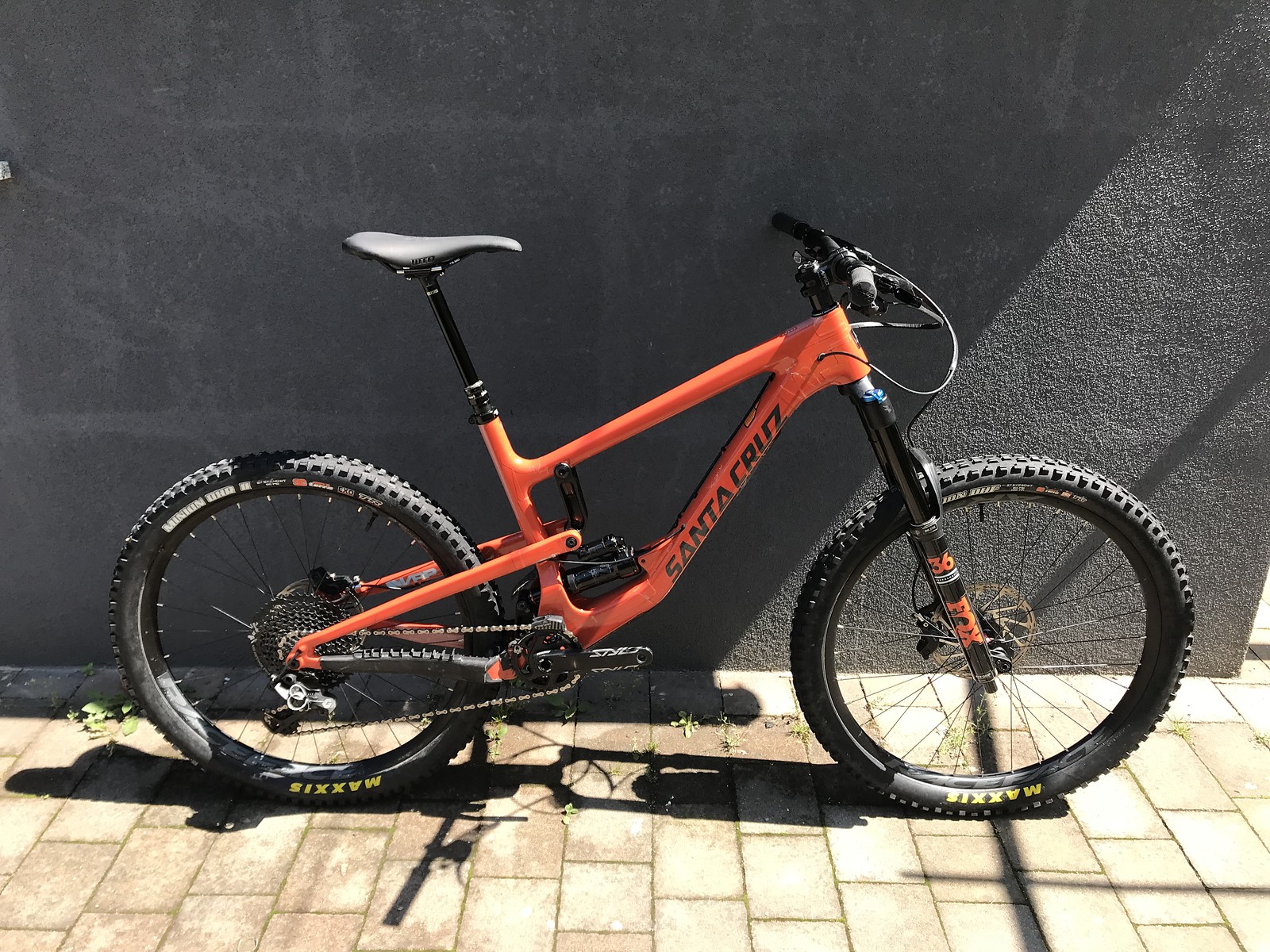 Santa Cruz Nomad V4 Carbon C 2019 S Build | Bikemarkt.MTB-News.de