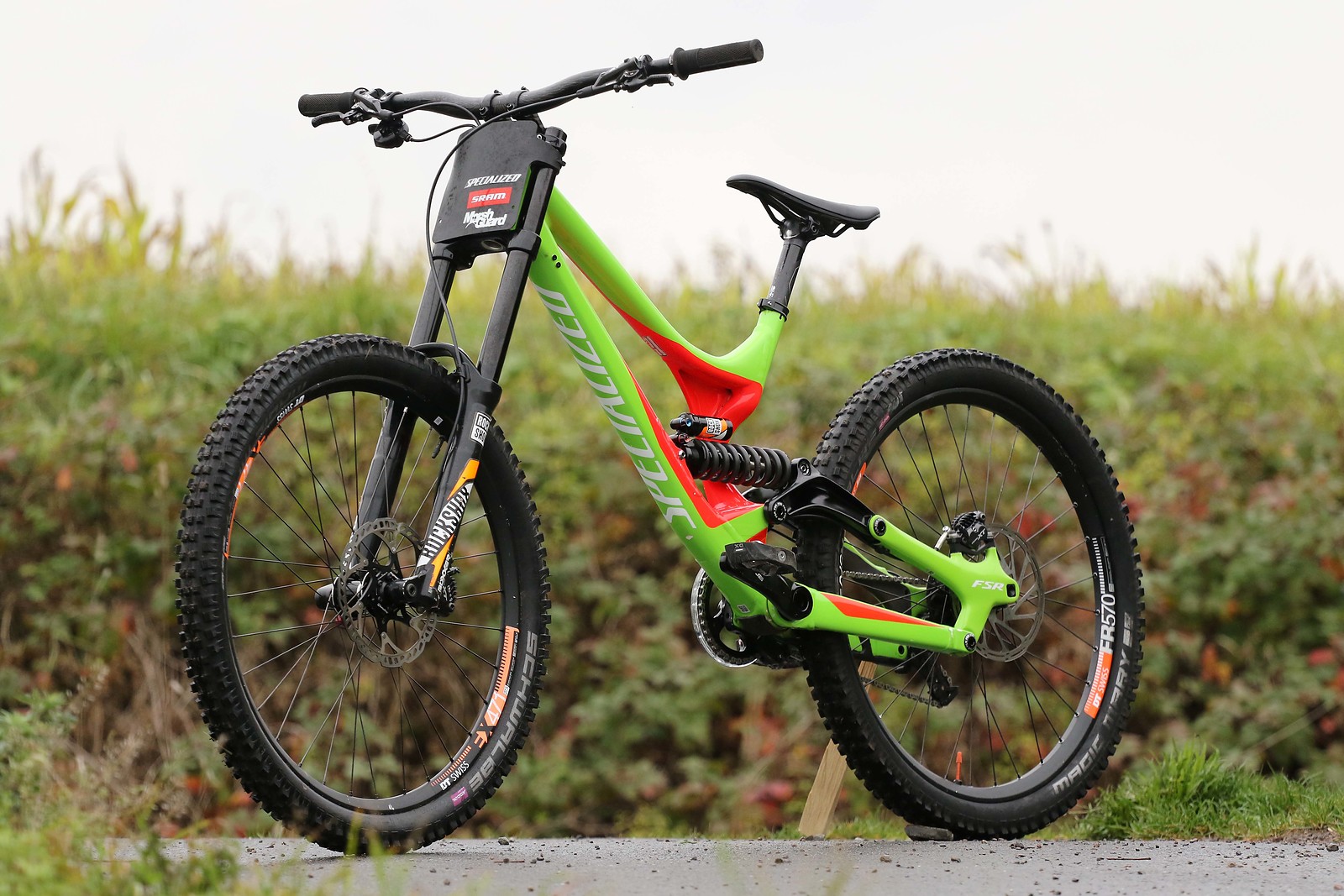 specialized demo 8 carbon 2017