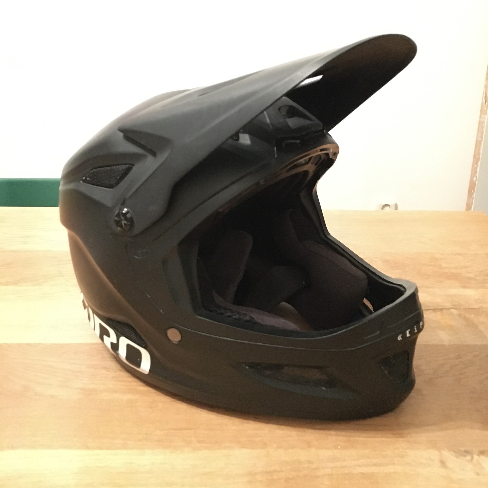 giro helmet mens