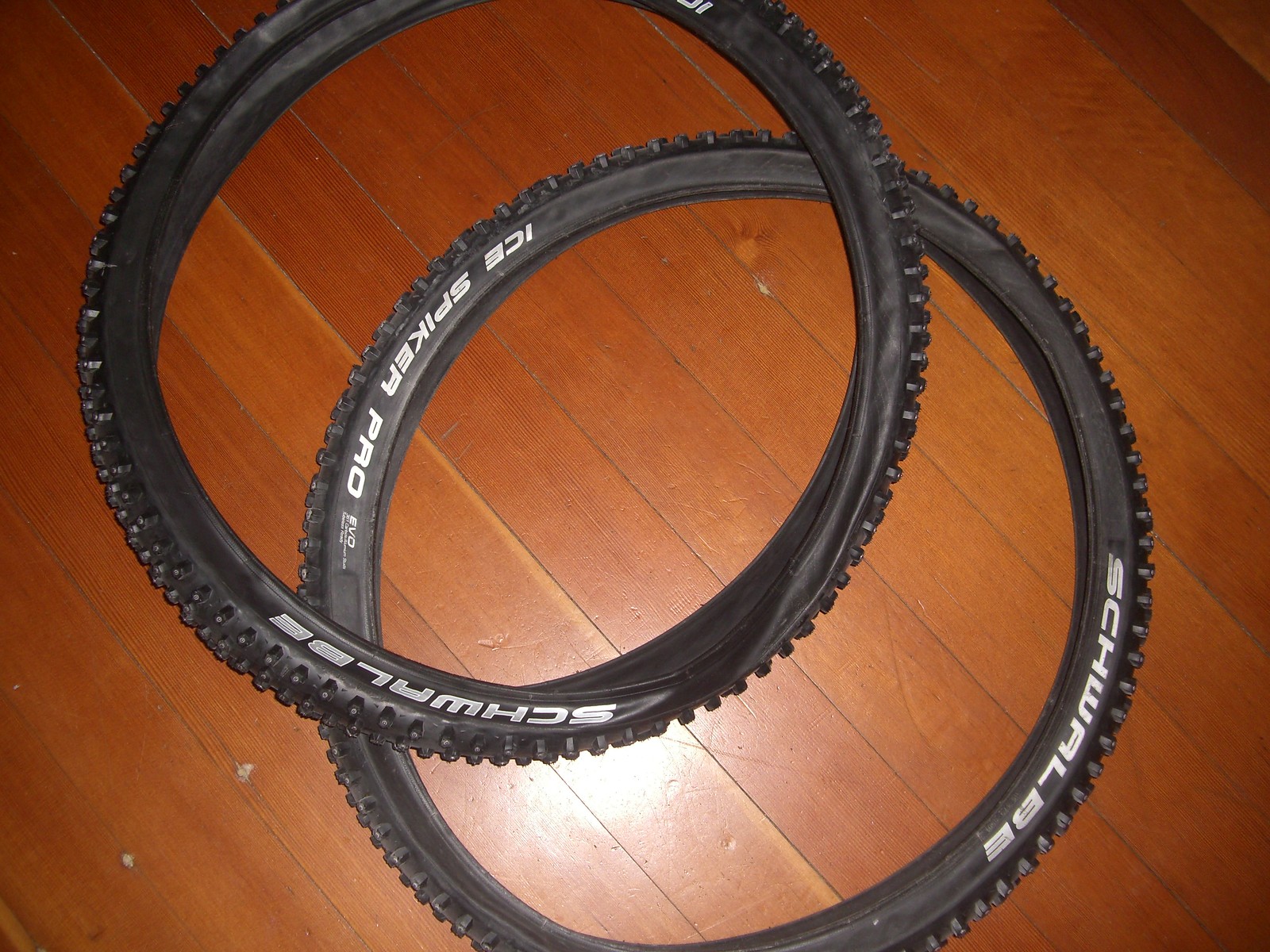 schwalbe ice spiker pro 26