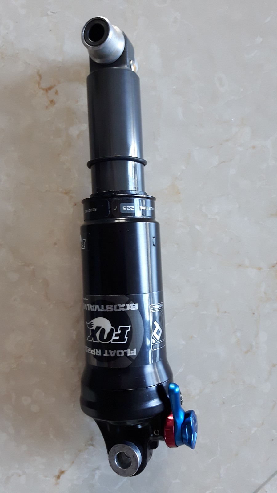 fox-float-rp23-200x50-boostvalve-bikemarkt-mtb-news-de