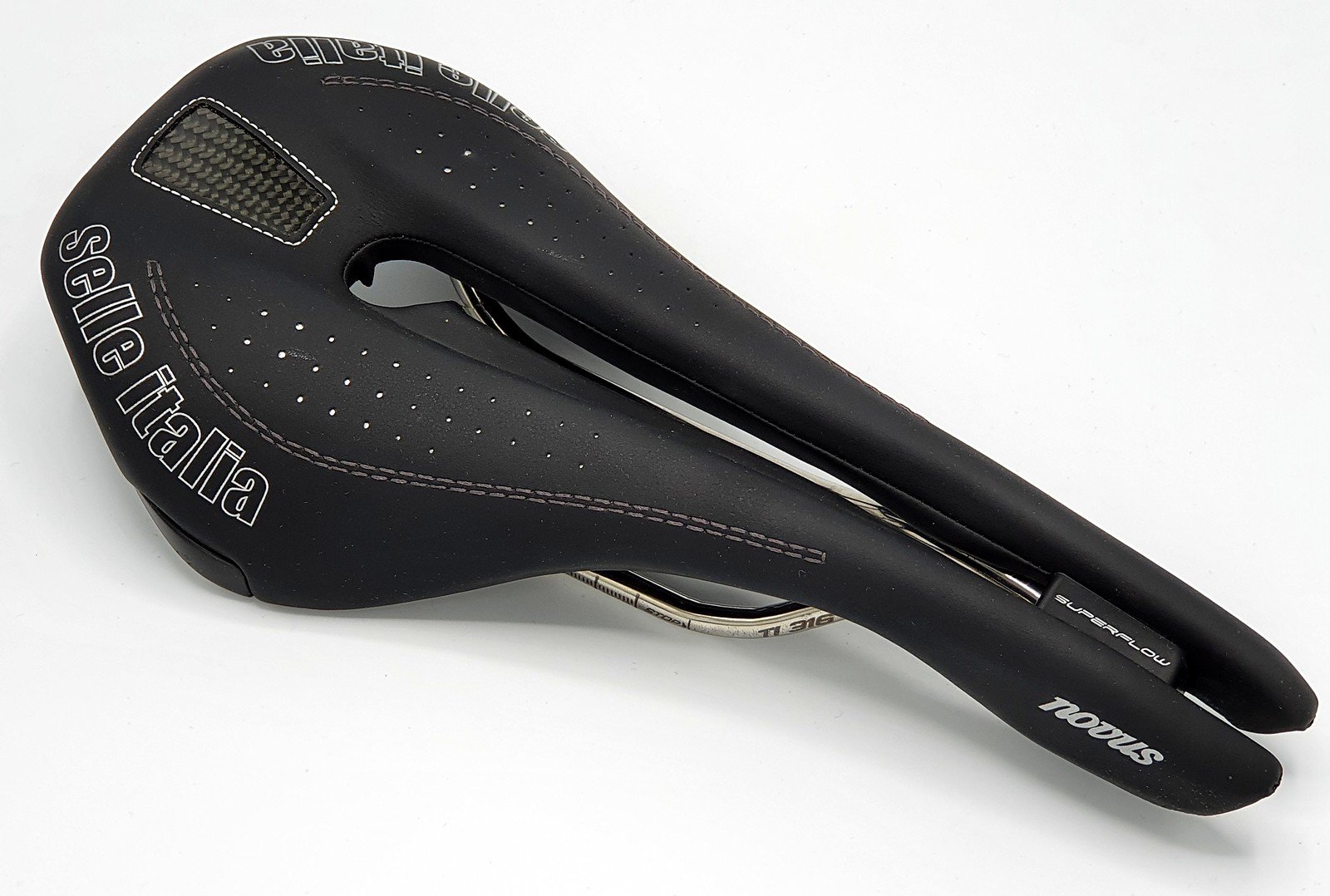 selle novus superflow