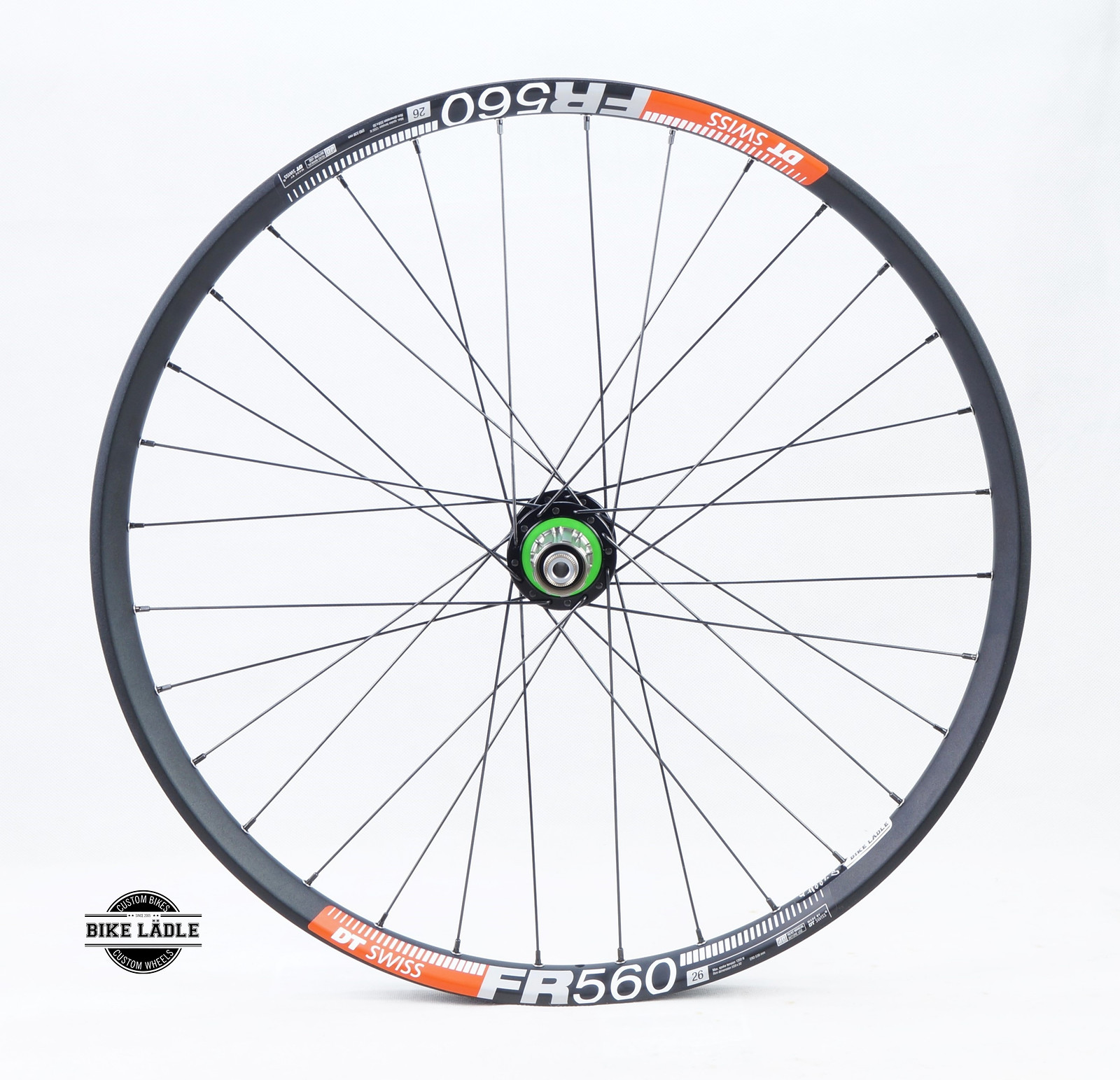 700x38c tubeless tires