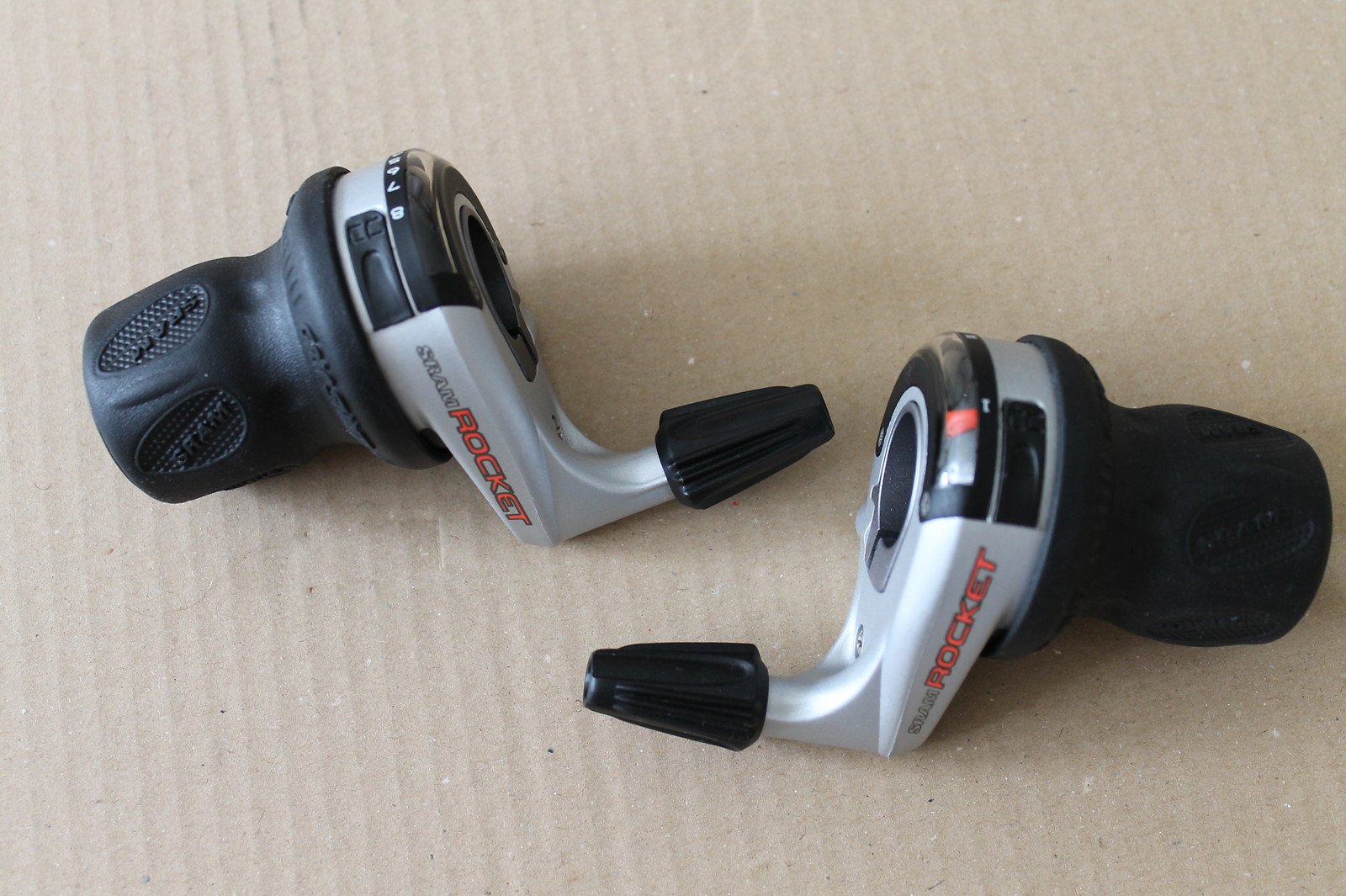 sram rocket 9 speed shifters