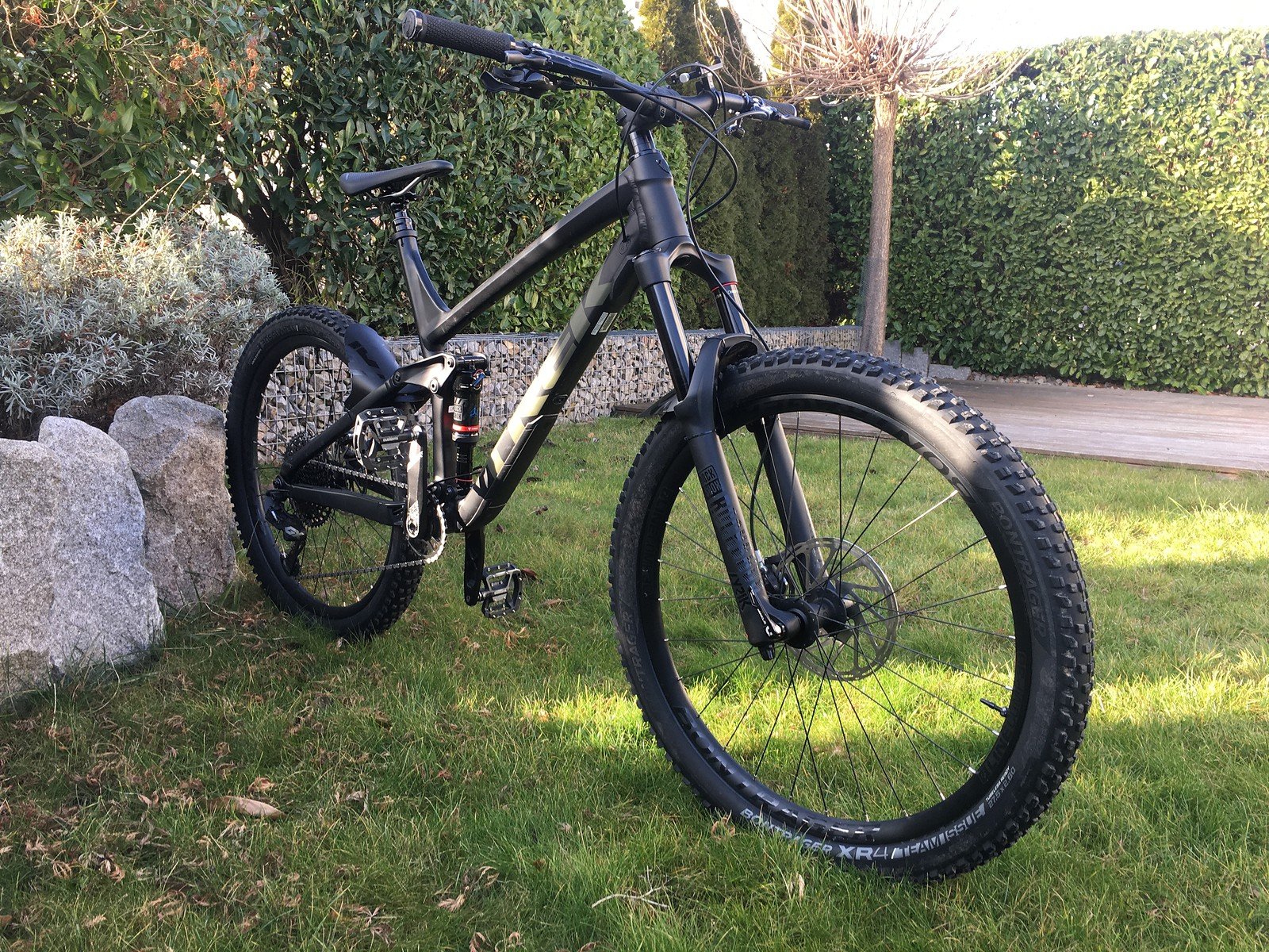 trek remedy 8 xl