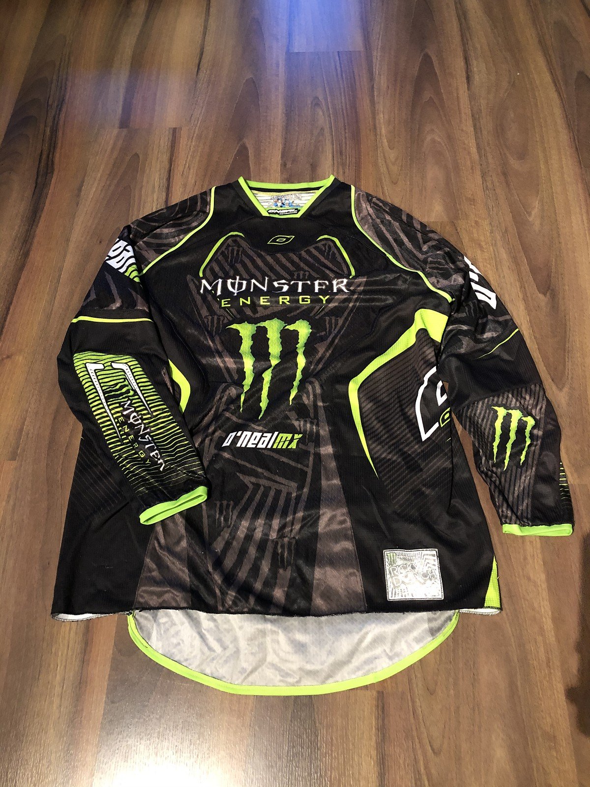 monster energy cycling jersey