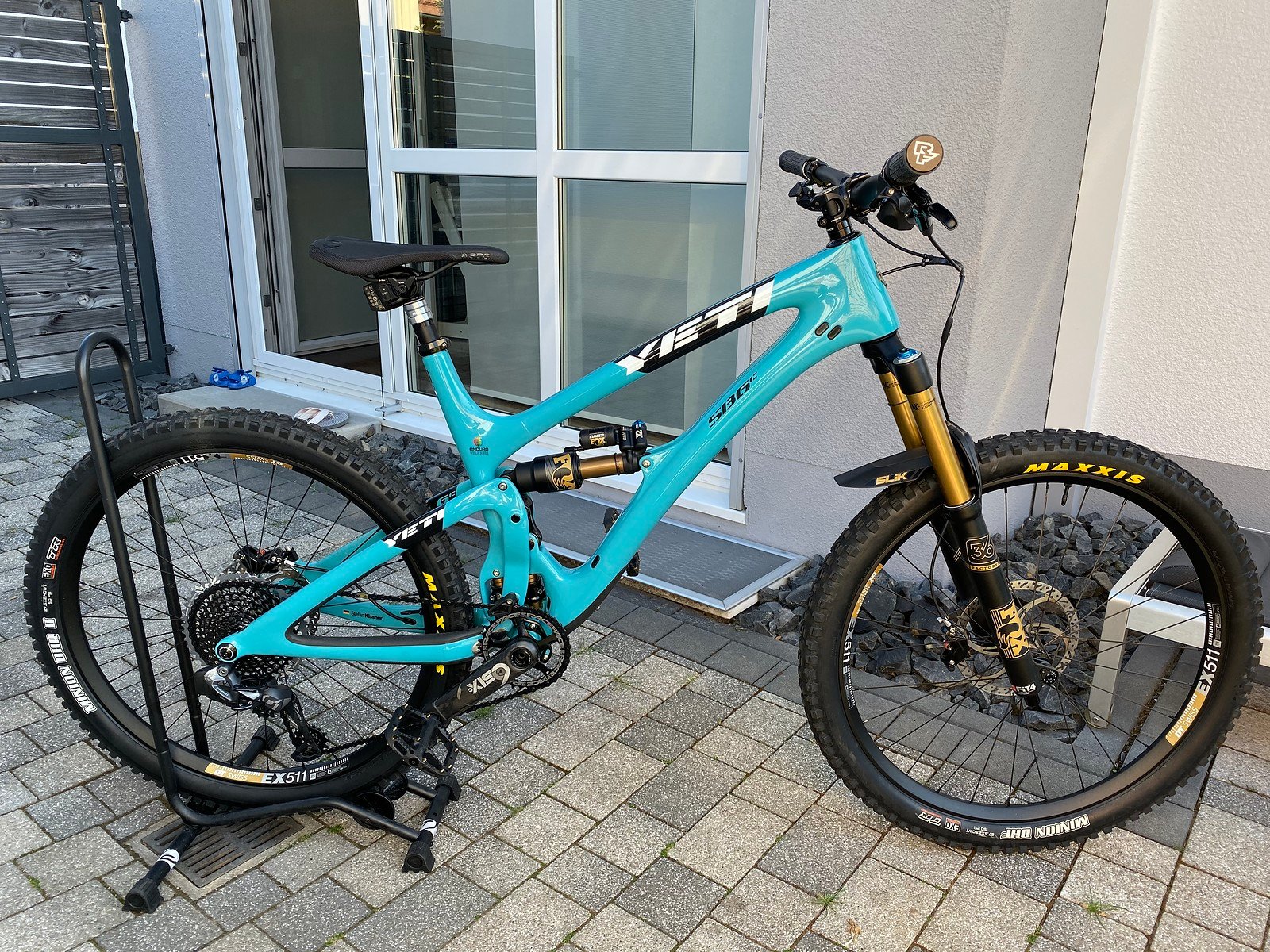  Yeti  SB  6C Turq Gr L Custom Bikemarkt MTB News de