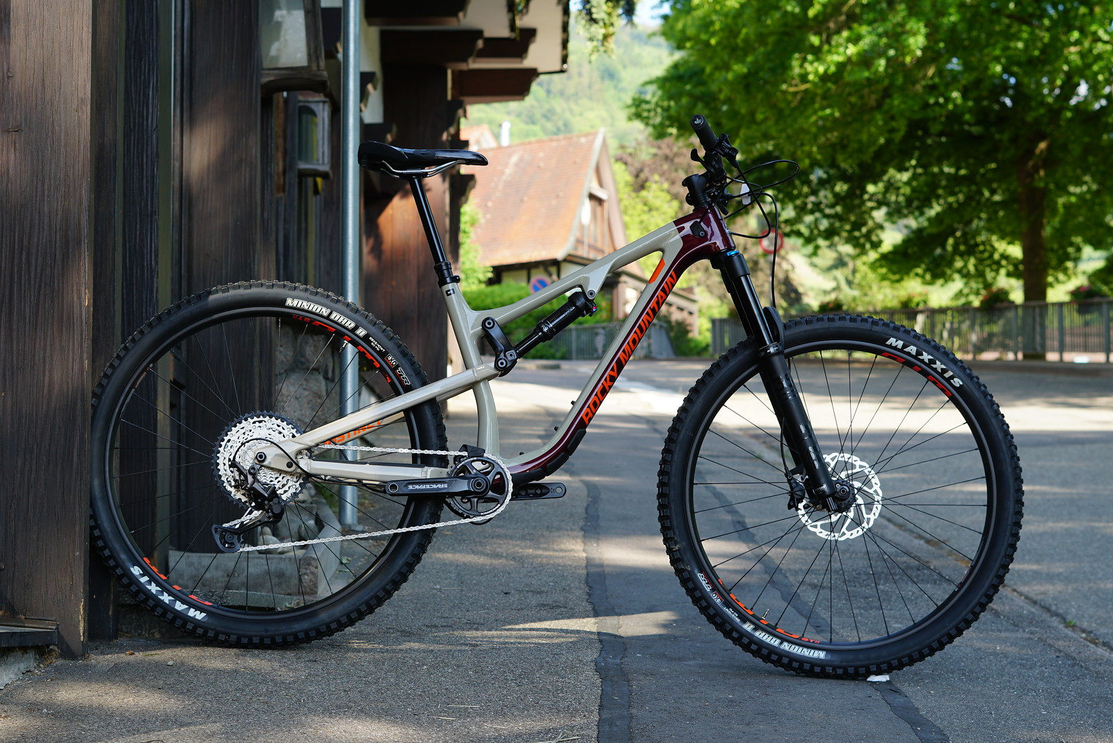 rocky mountain instinct carbon 70