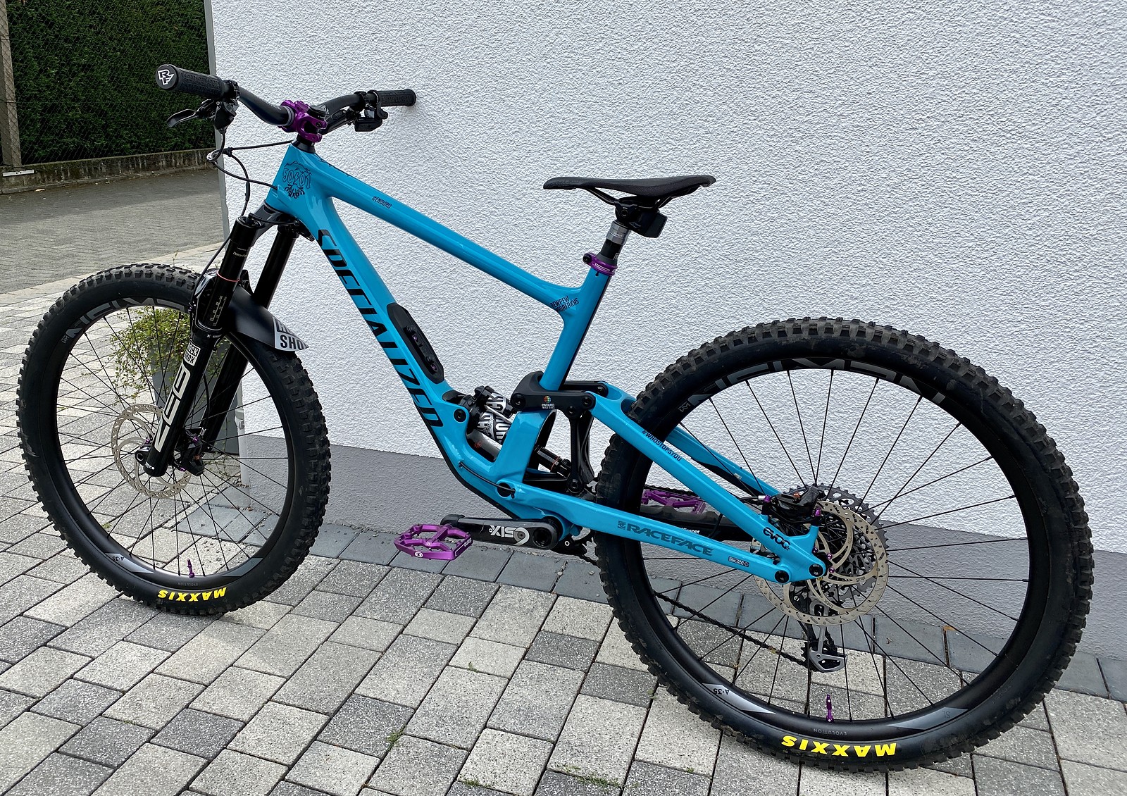 trek 7200 hybrid price