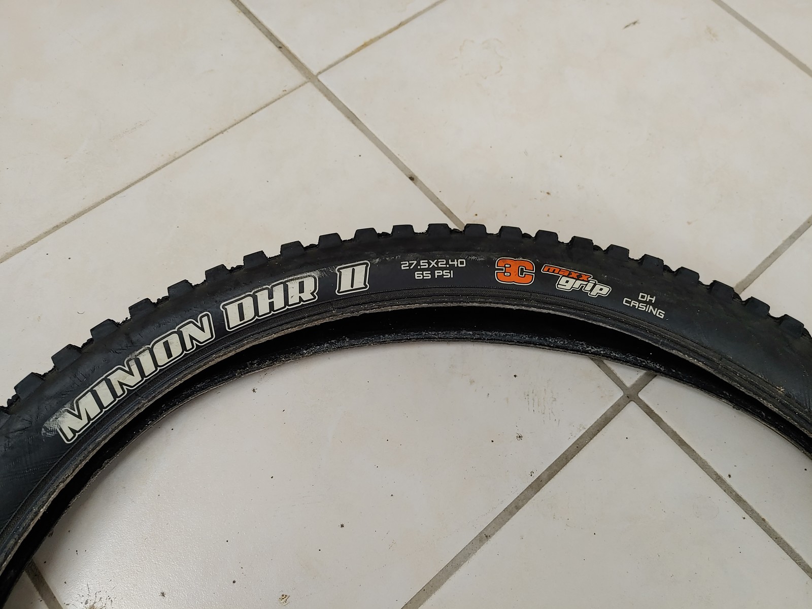 maxxis dhr 27.5 2.3