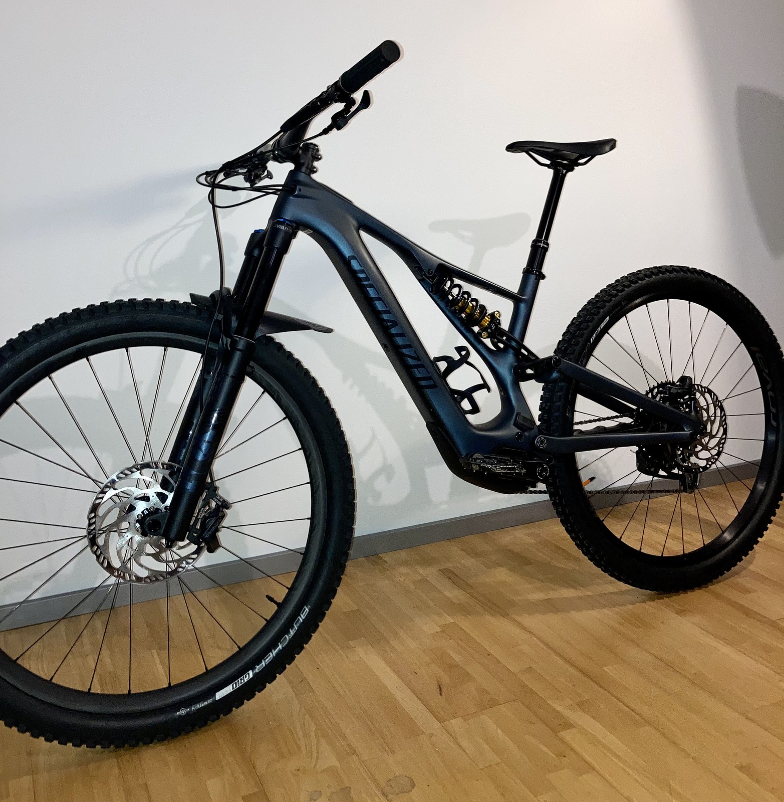 specialized levo carbon 2021