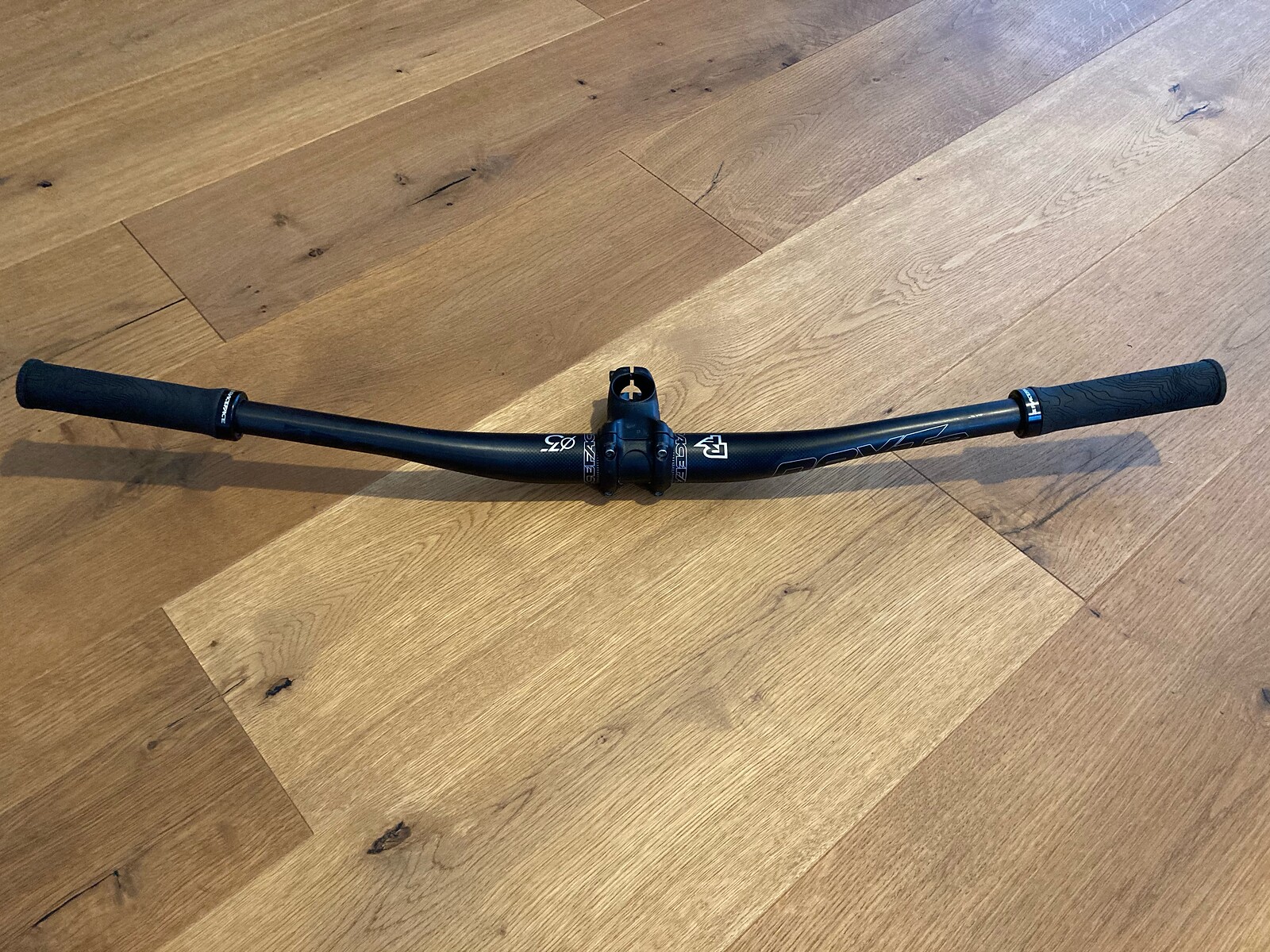 race face next r 780mm