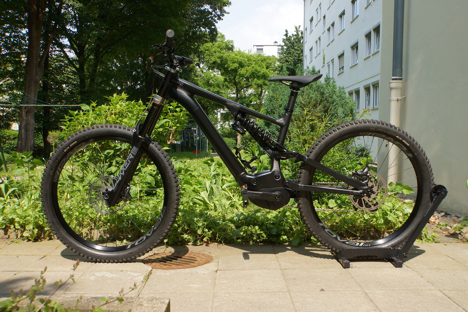 specialized kenevo expert s4