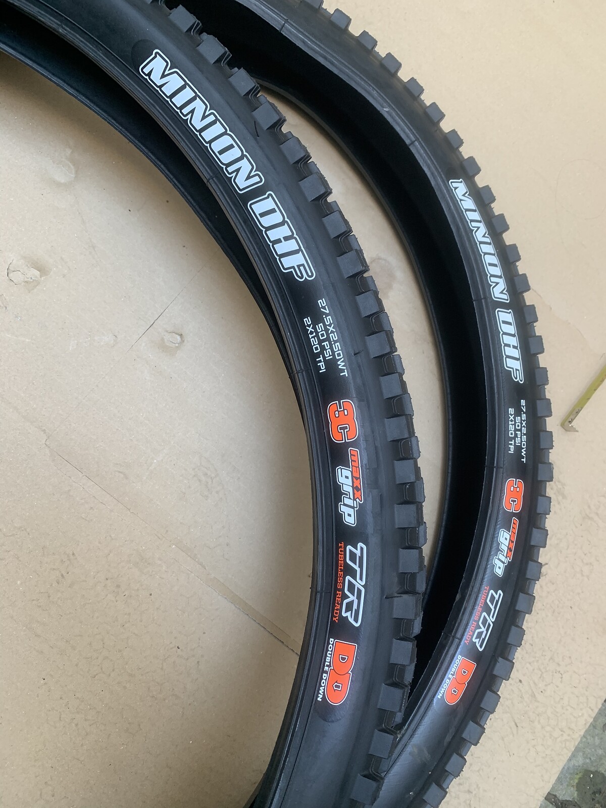 maxxis dhf 29 2.4