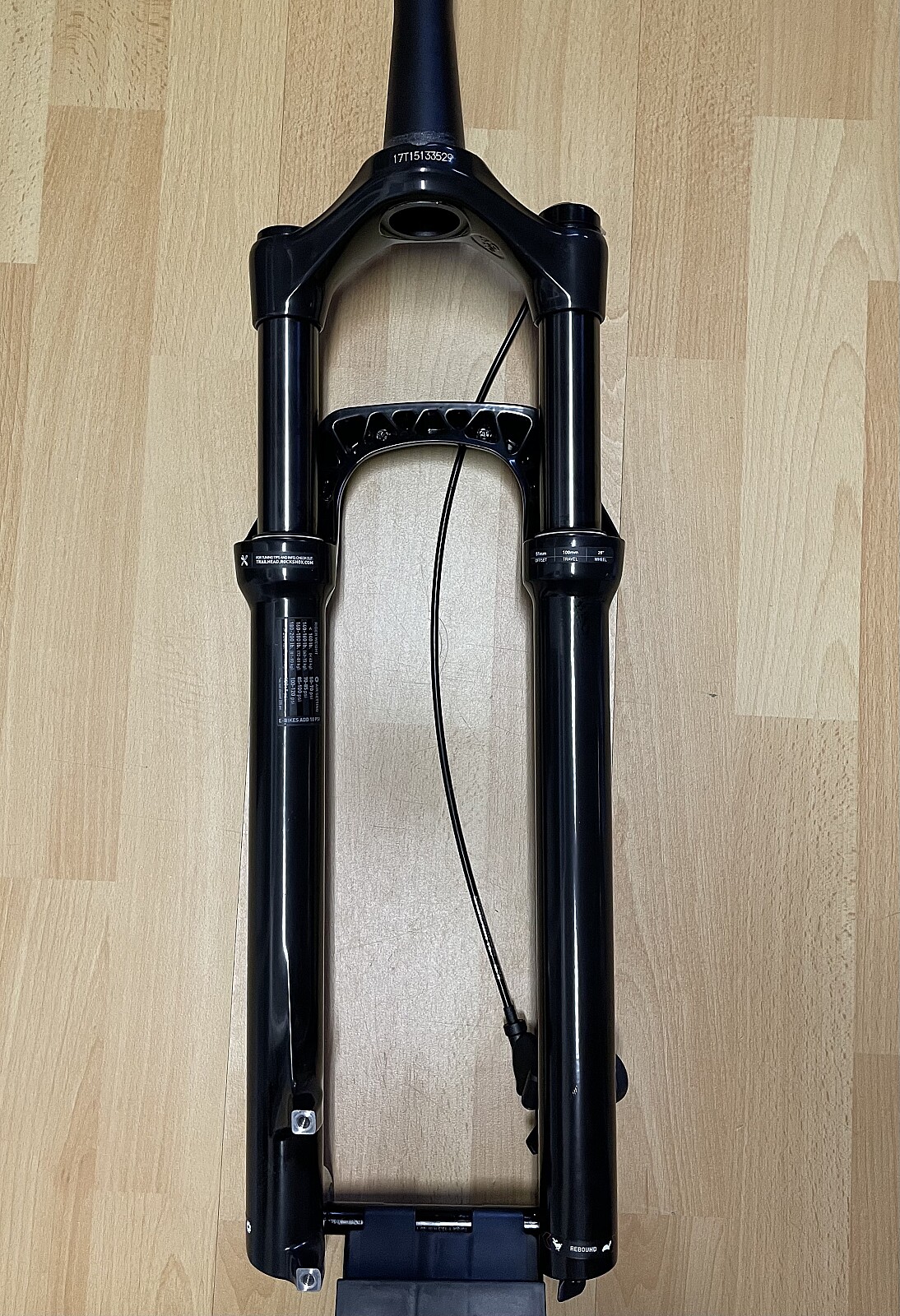 ROCKSHOX Judy エアサスペンション 50%OFFmmトラベル