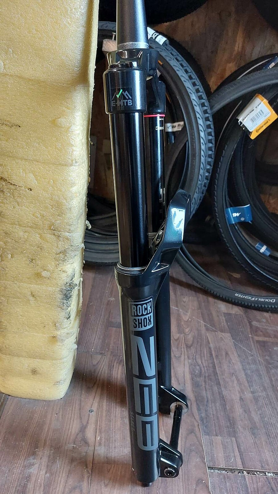 RockShox NEU! RockShox ZEB select RC 29“ Charger RC 170mm Boost