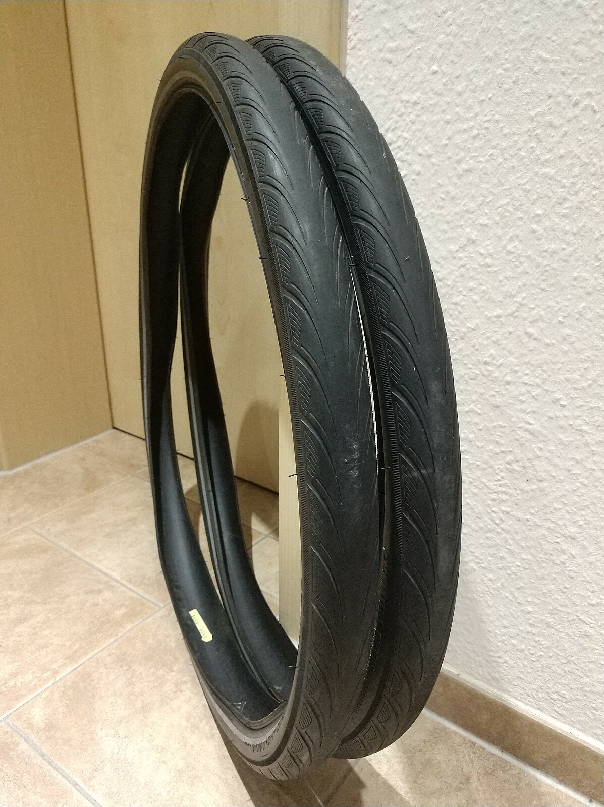 Elops (Decathlon) [Paarpreis] City 9 Protect+ EBike Ready PannenschutzReifen 28" 44 mm