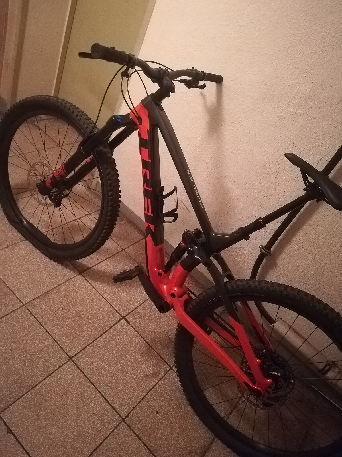 trek fuel ex 7 orange