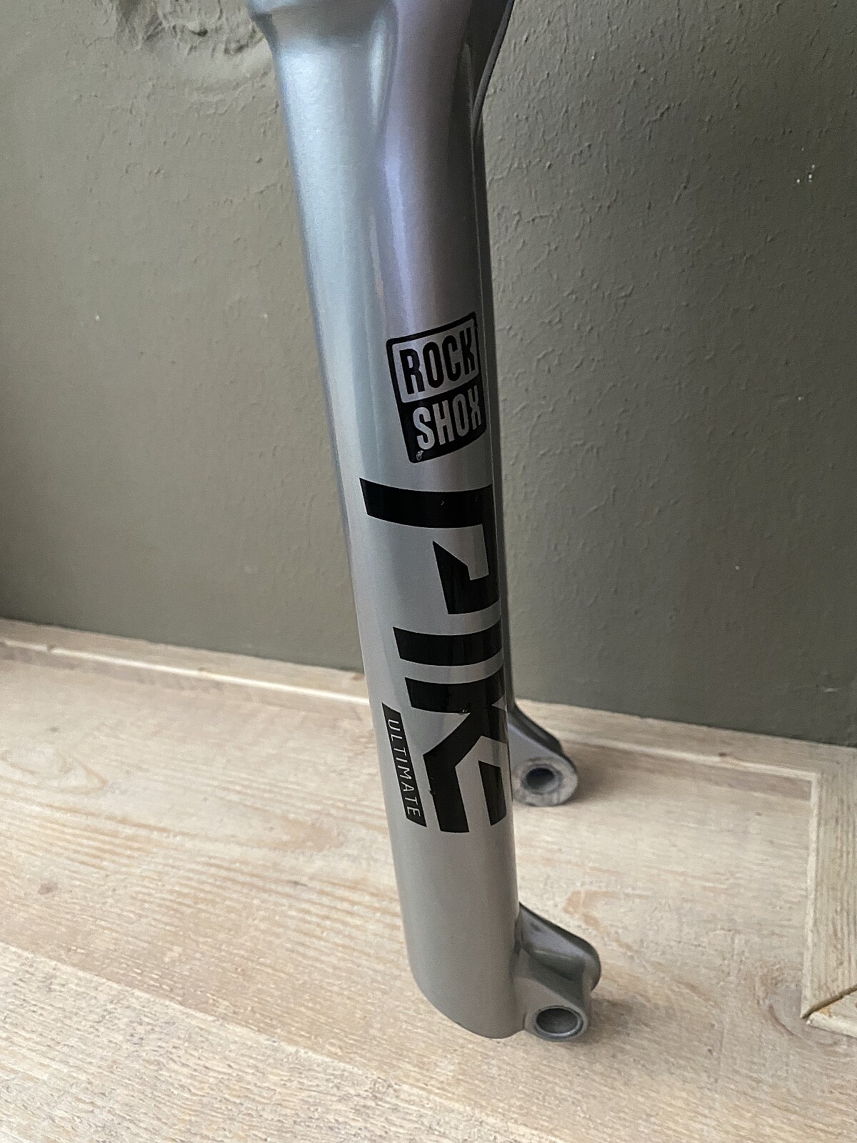 RockShox Pike Ultimate 29'' Boost Silver Lower Legs Bikemarkt.MTBNews.de