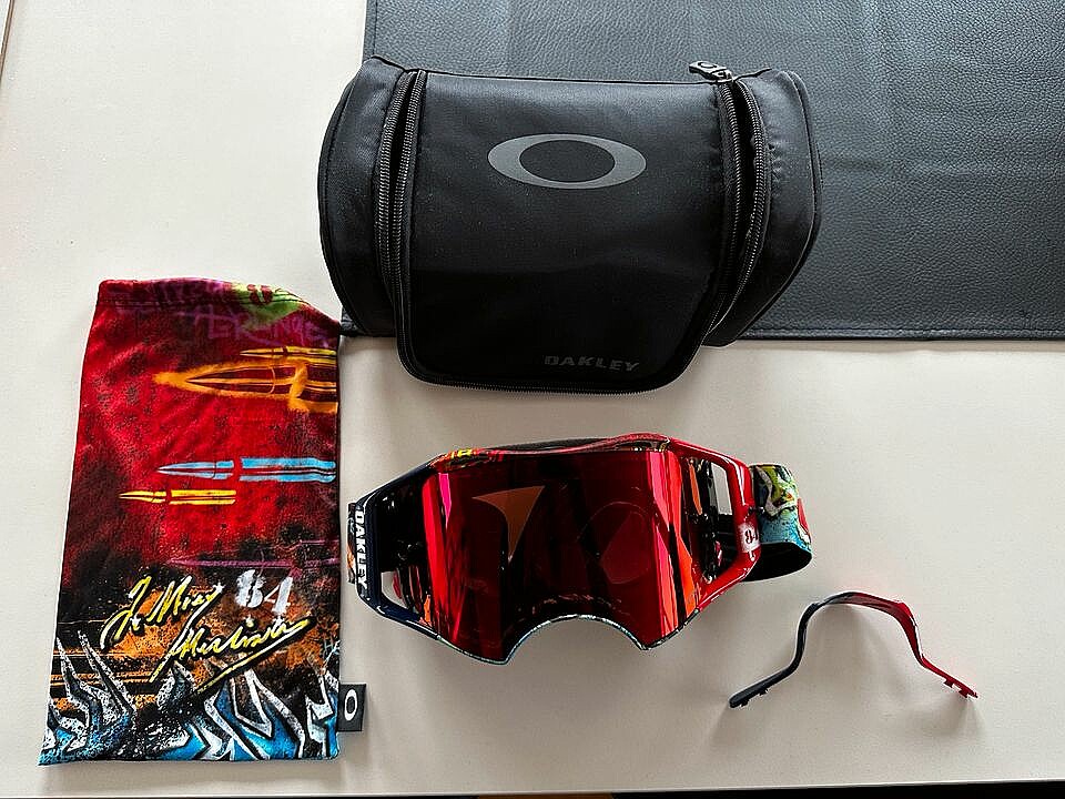 Oakley 2024 airbrake herlings