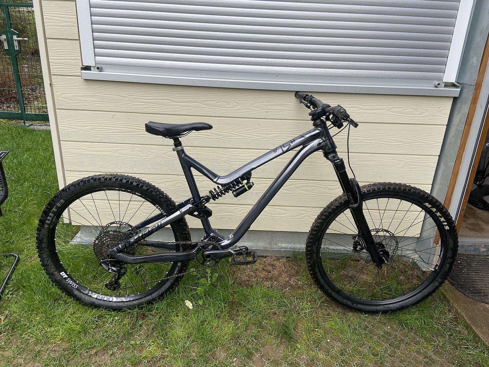 Commencal meta am sales v4 2018