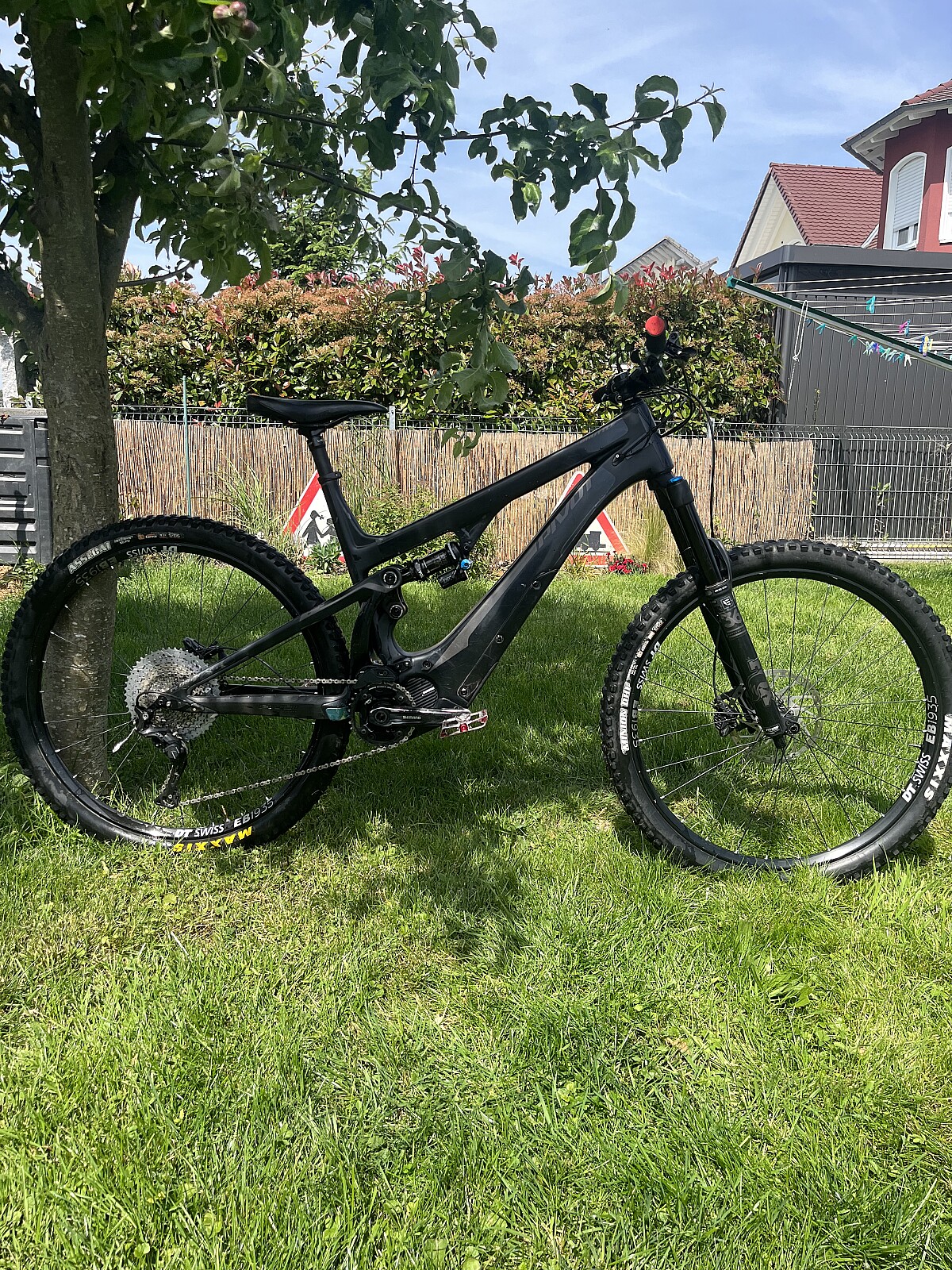 2019 discount pivot shuttle