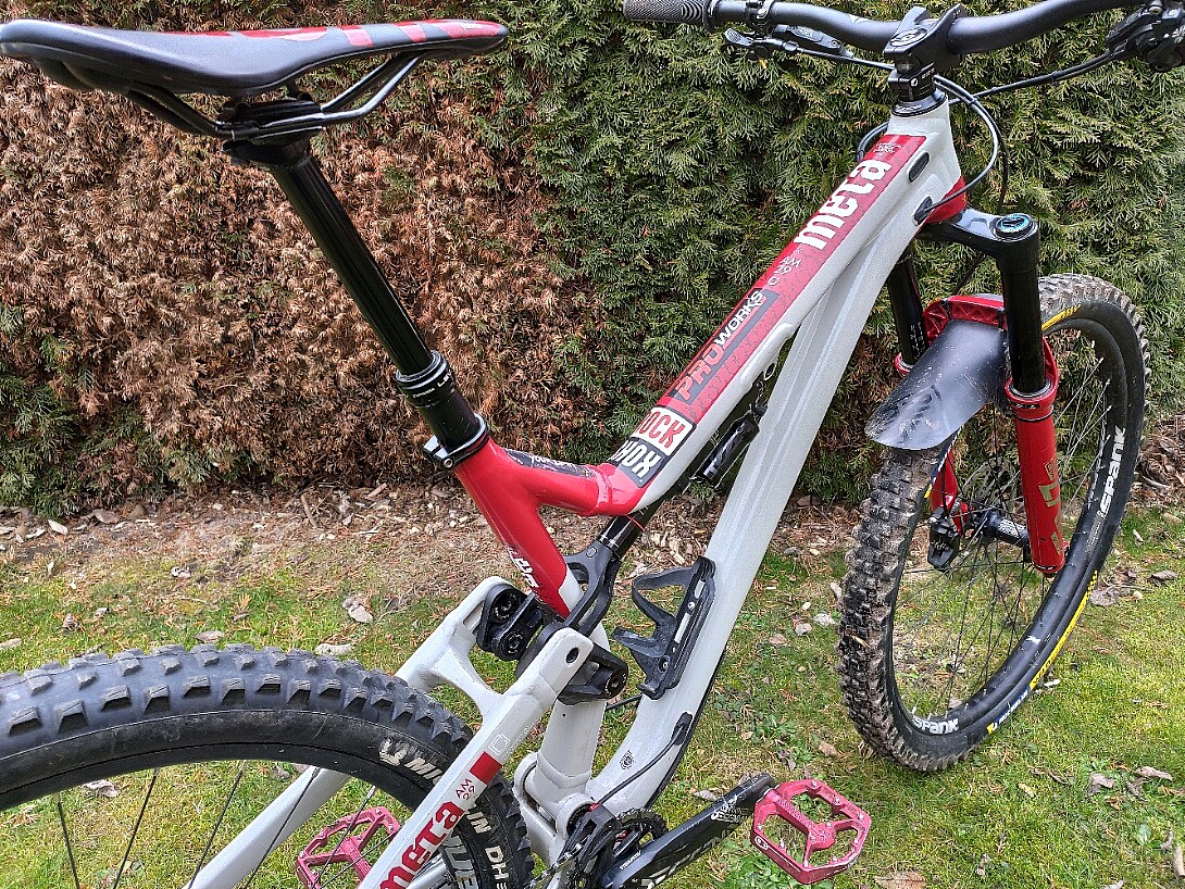 Commencal meta am on sale 29 team 2020