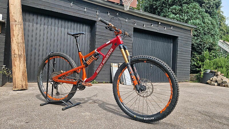 Rocky Mountain Slayer C90 Carbon Teambike Bikemarkt.MTB News