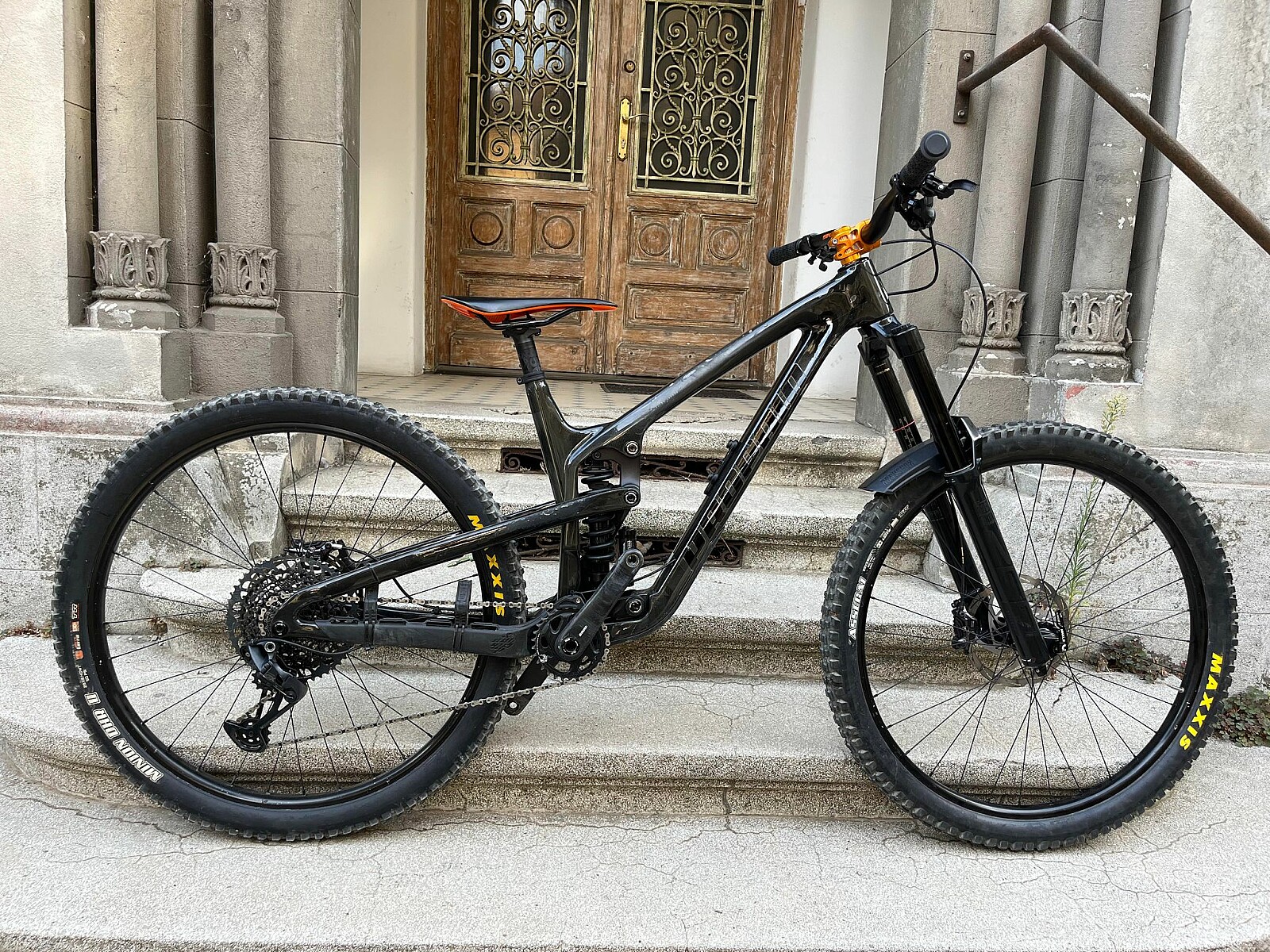 Commencal furious 2024 origin 2019