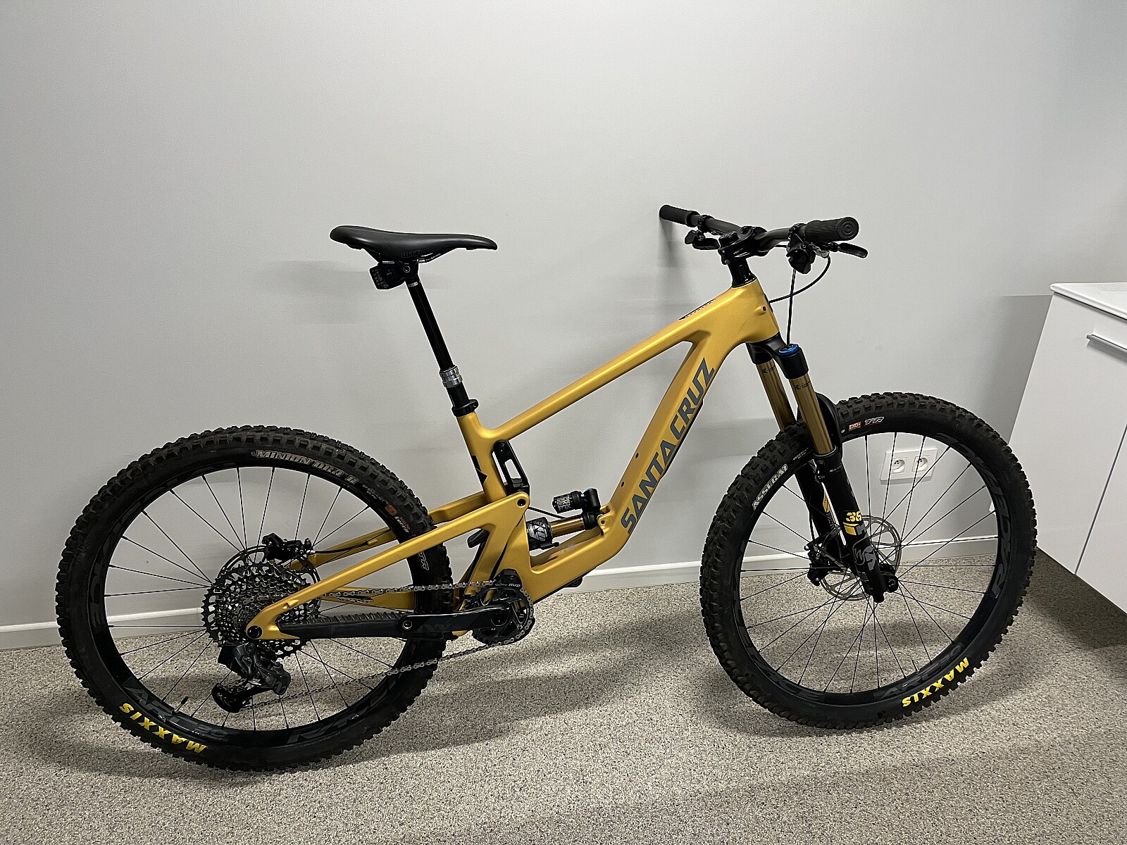 Santa Cruz Bicycles bronson cc 2022 mullet xx1 axs medium