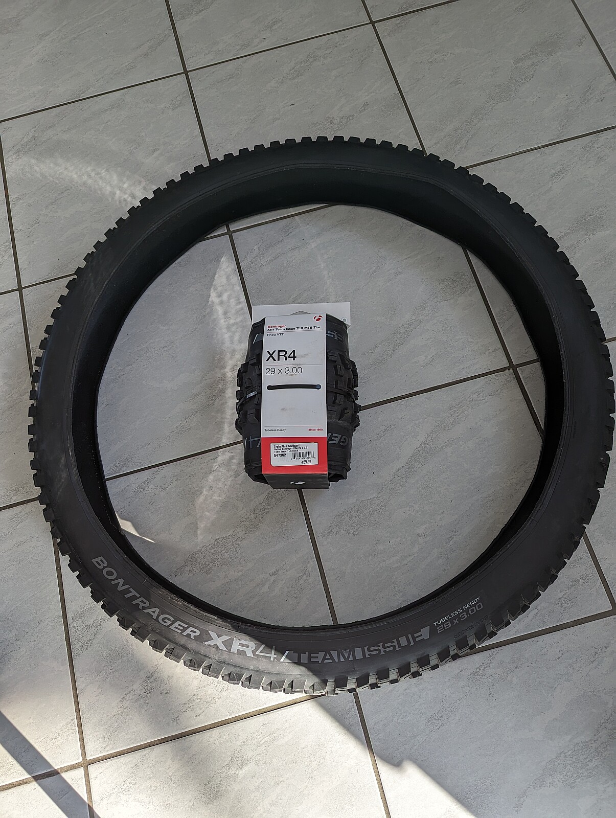 Bontrager xr4 cheap 29x3